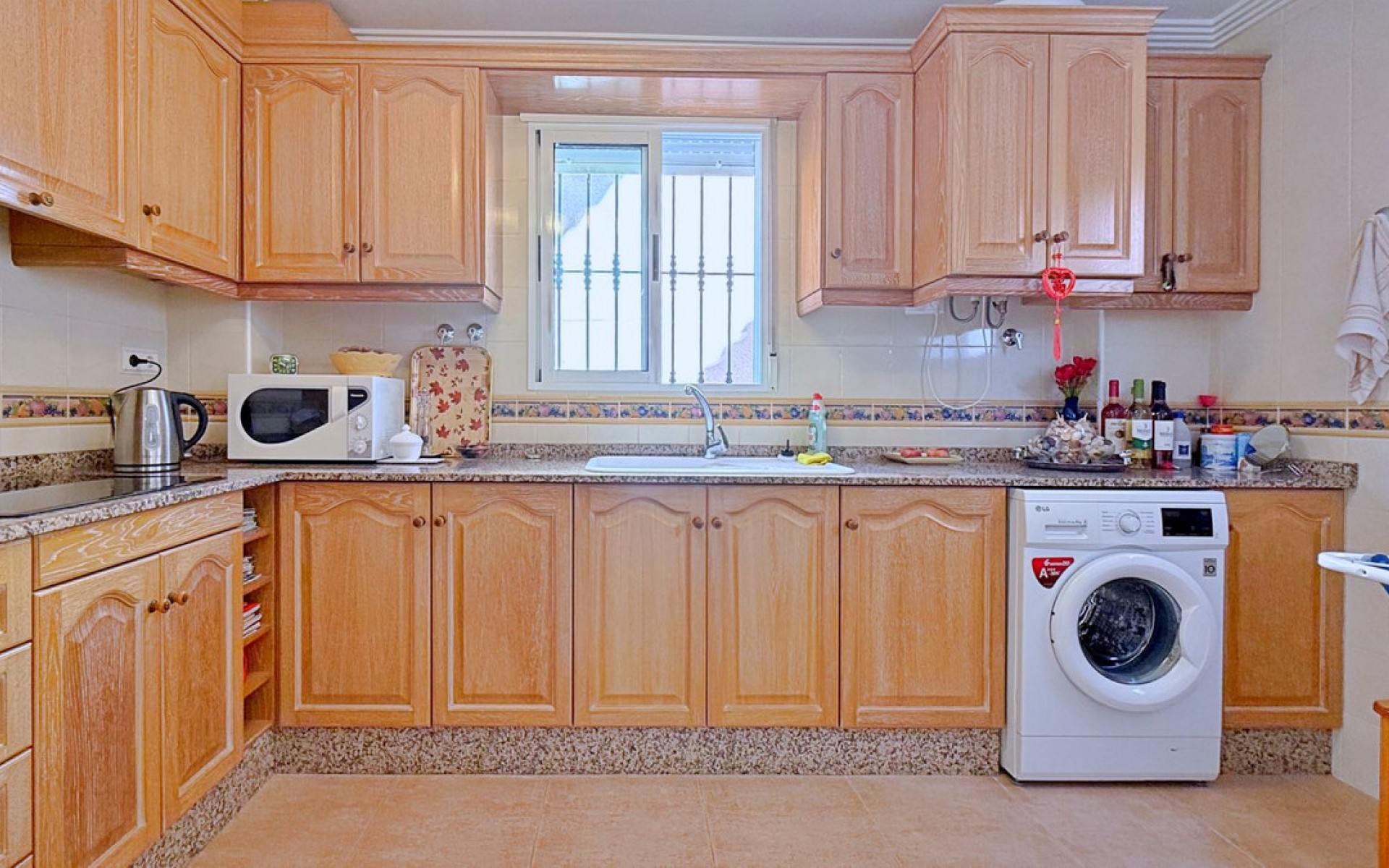 Resale - Villa - Los Altos - Royal Park
