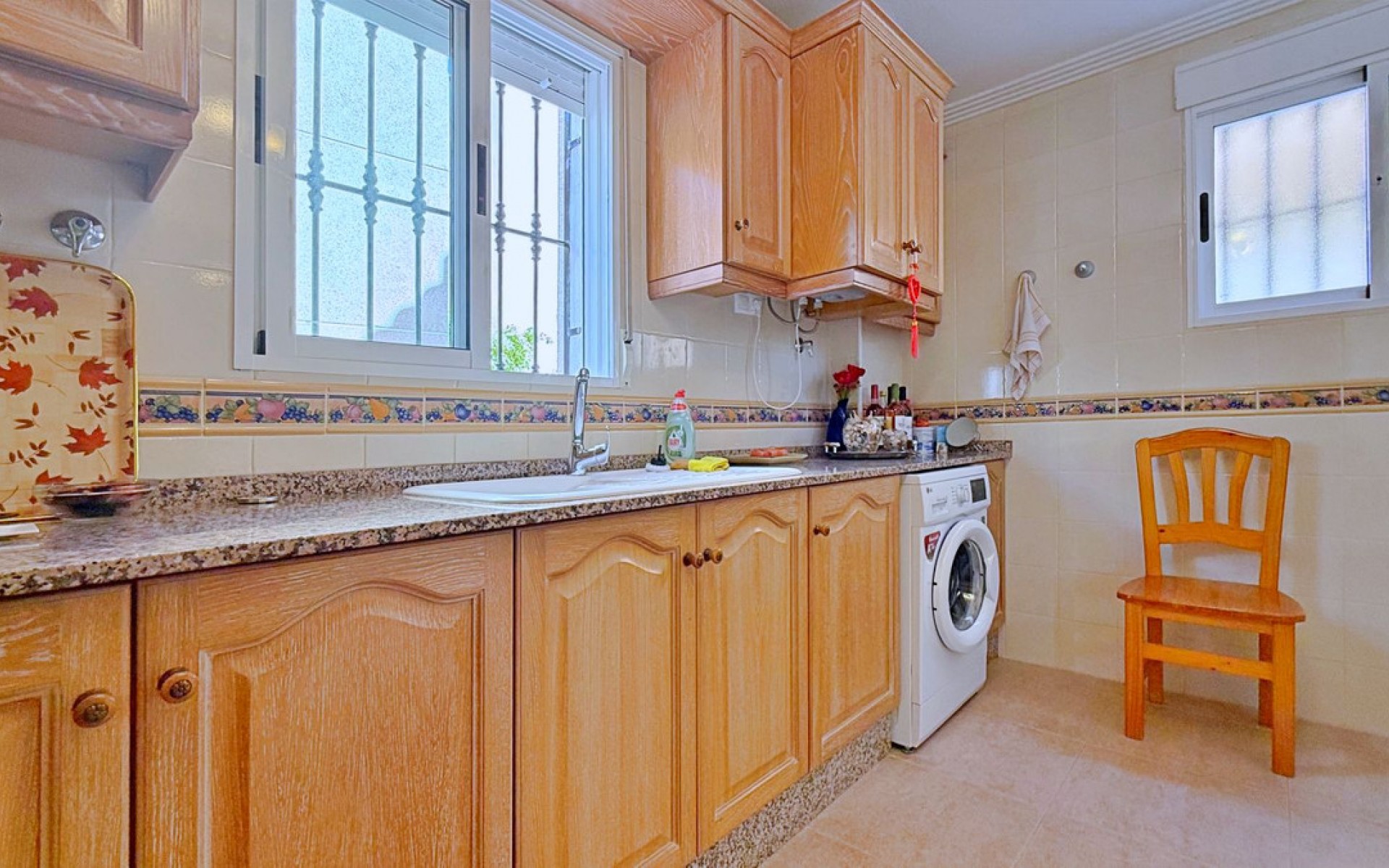 Resale - Villa - Los Altos - Royal Park