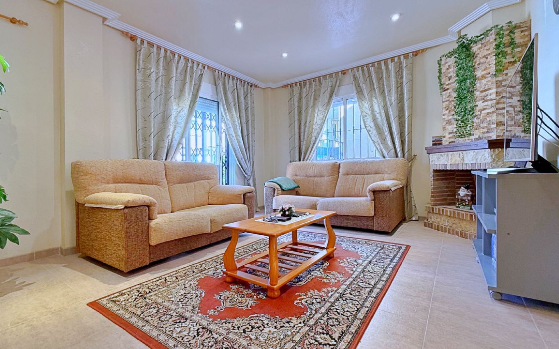 Resale - Villa - Los Altos - Royal Park