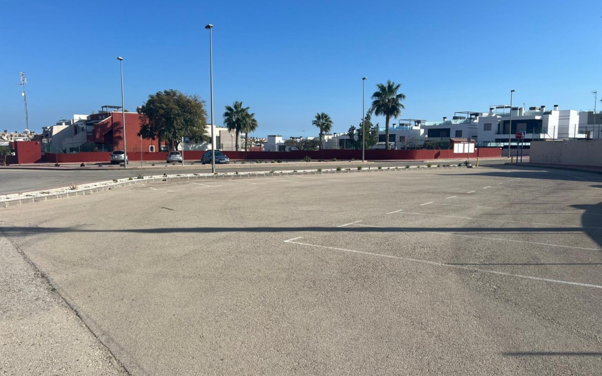 Resale - Villa - Los Altos