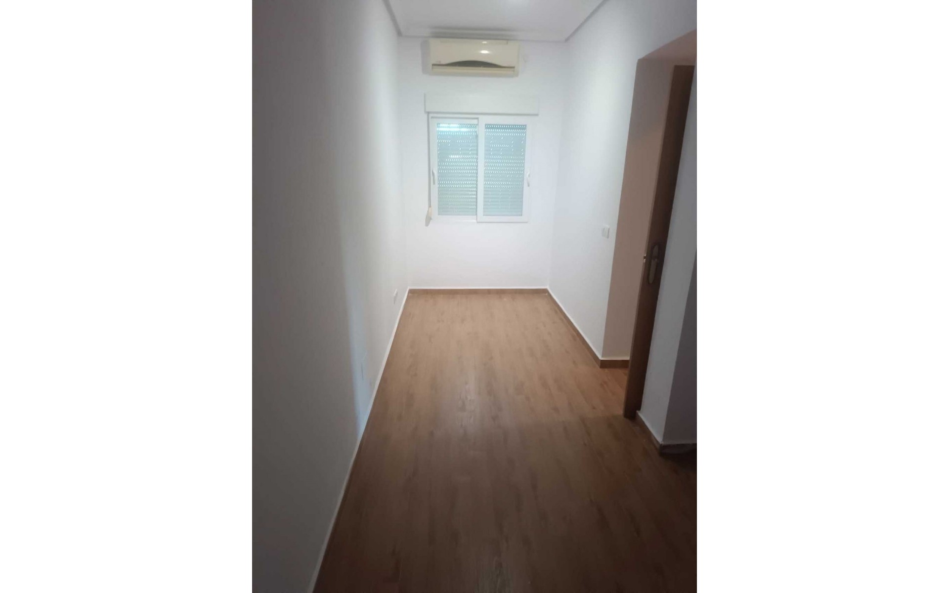 Resale - Villa - Los Altos