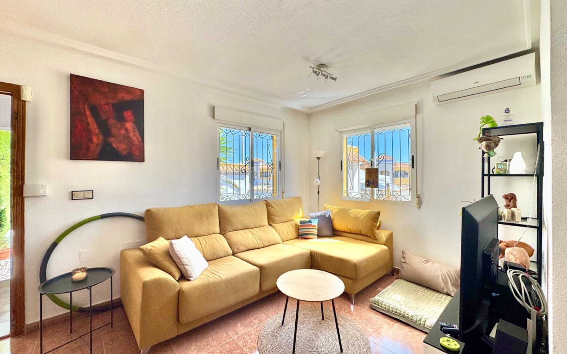 Resale - Villa - Los Altos