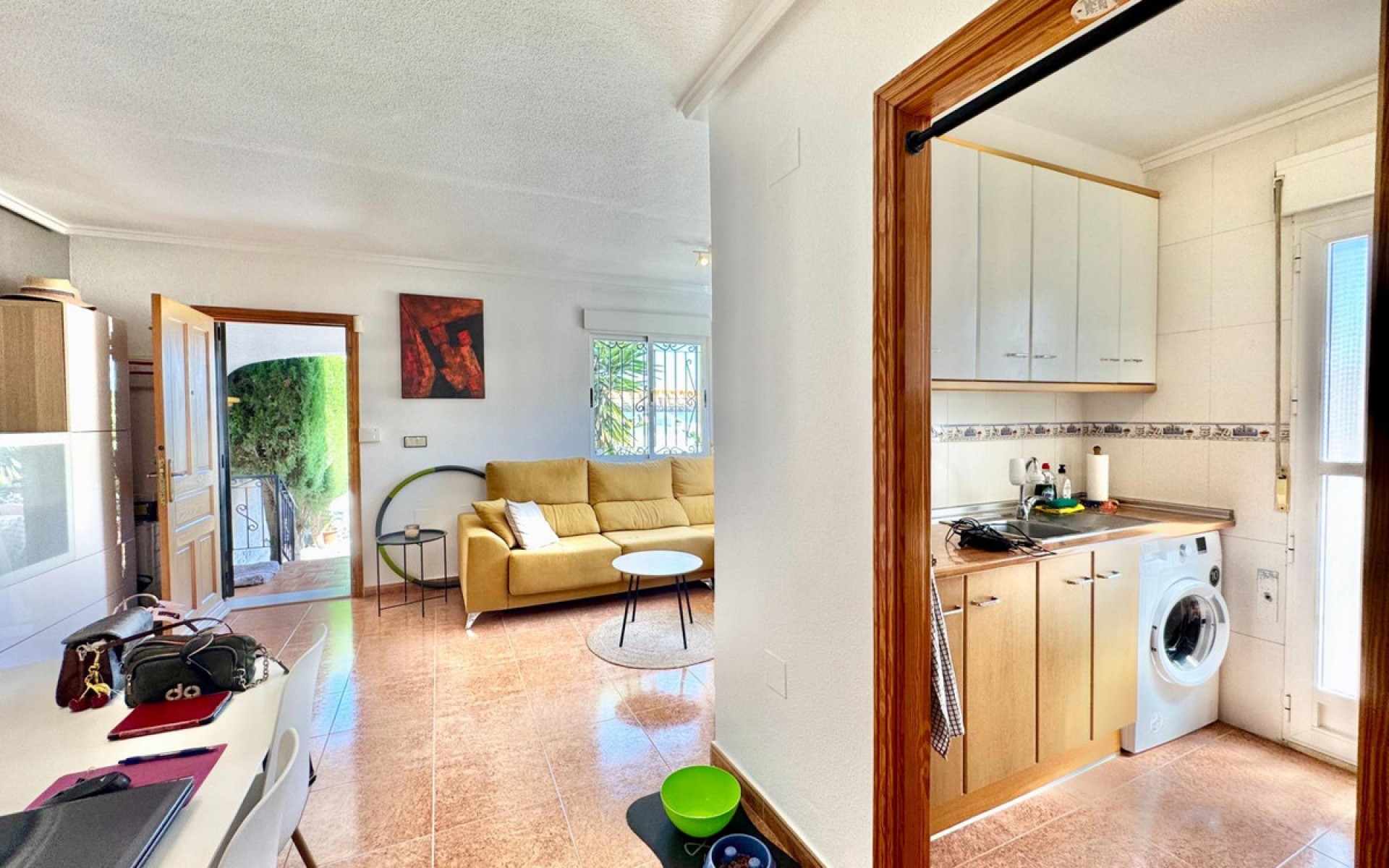 Resale - Villa - Los Altos