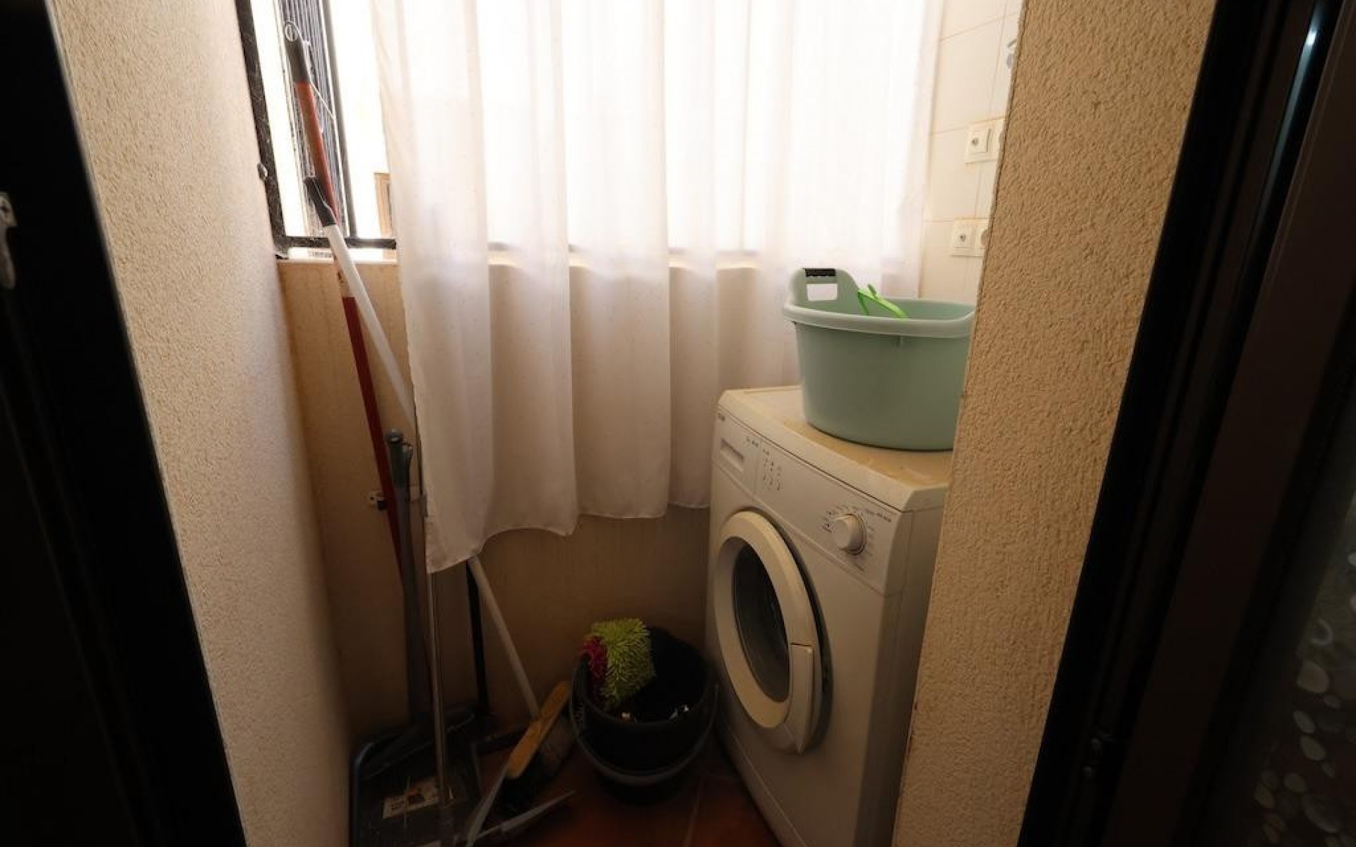 Resale - Villa - Los Altos