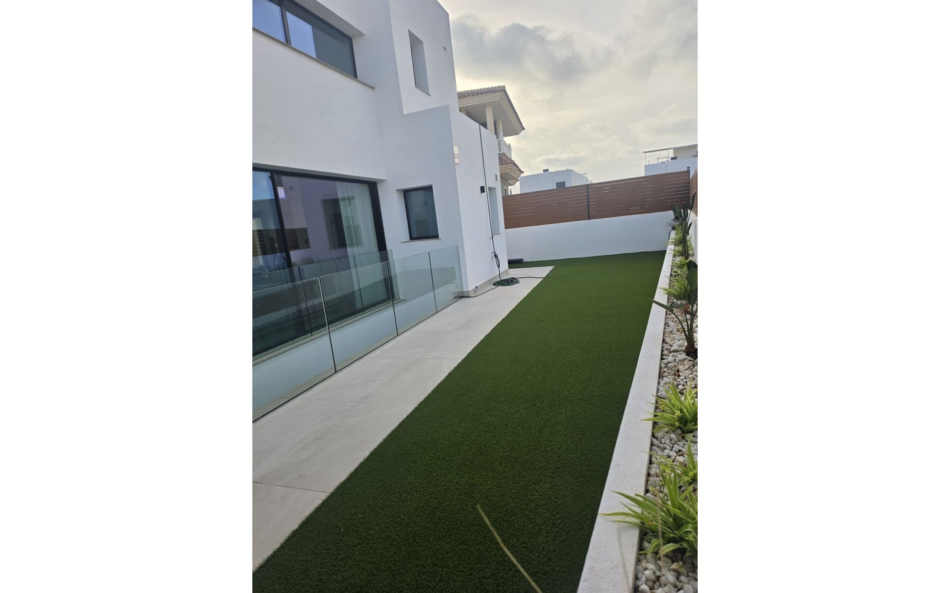 Resale - Villa - Los Altos