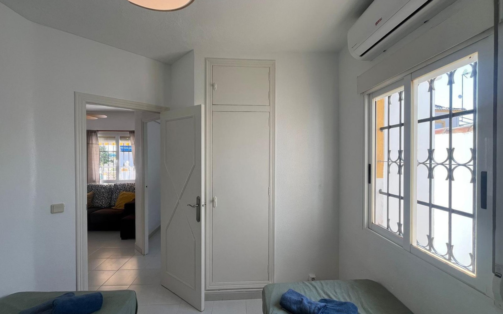 Resale - Villa - Los Altos