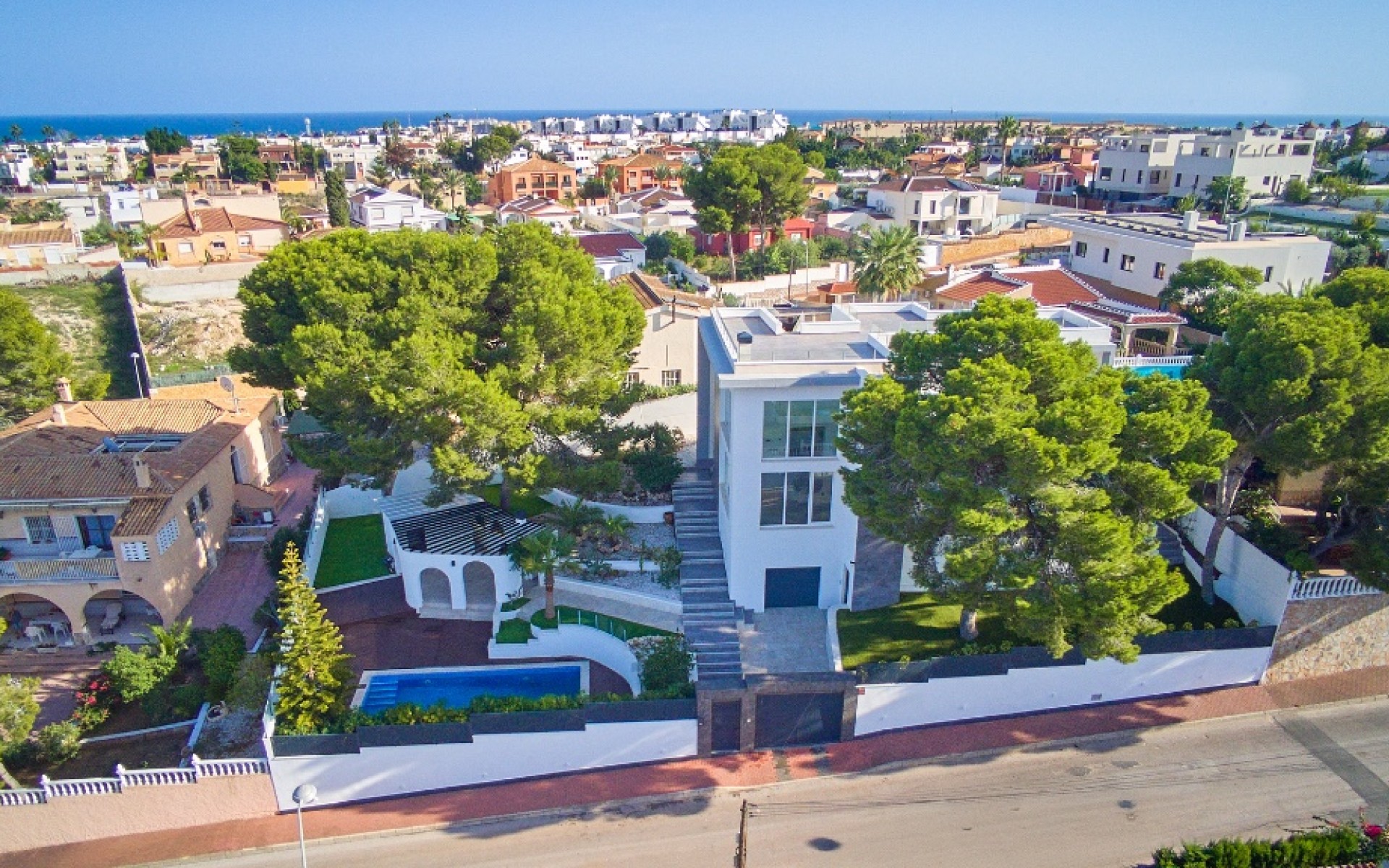 Resale - Villa - Los Balcones