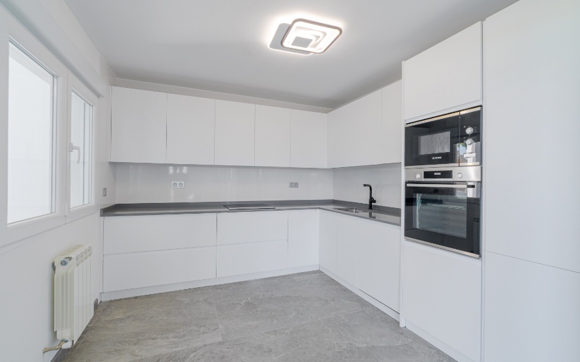 Resale - Villa - Los Balcones