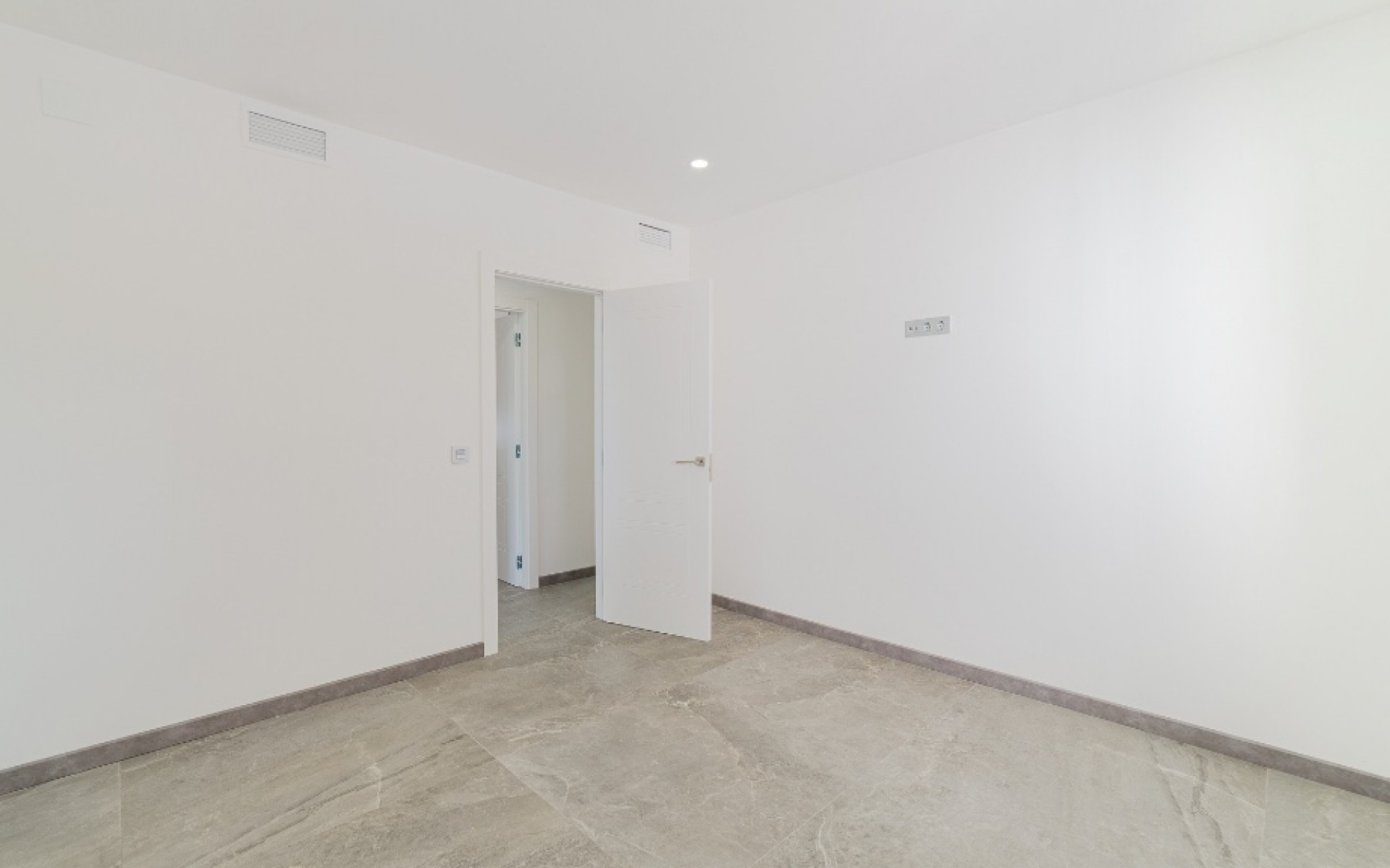 Resale - Villa - Los Balcones