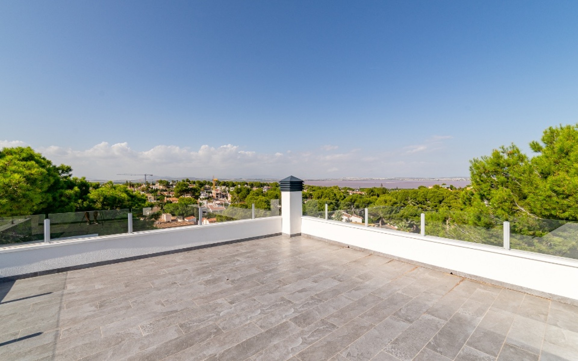Resale - Villa - Los Balcones