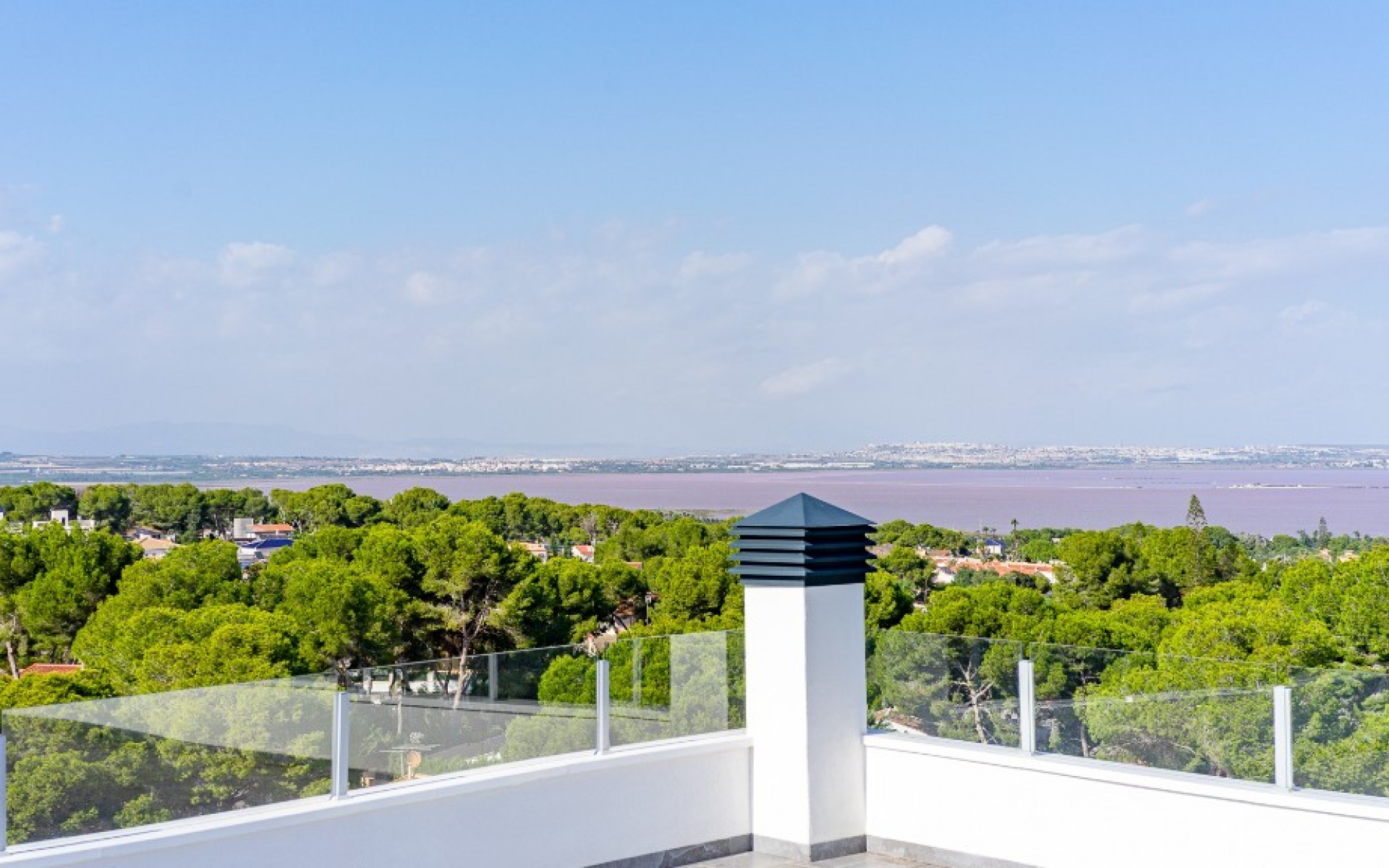 Resale - Villa - Los Balcones