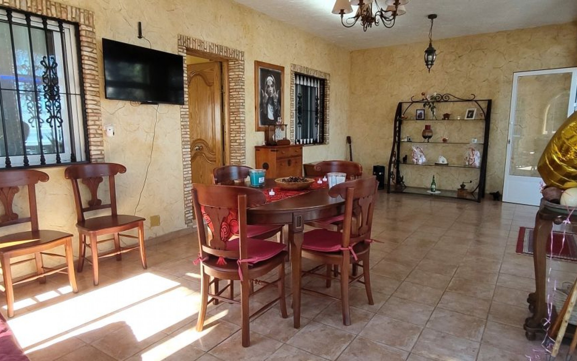 Resale - Villa - Los Balcones