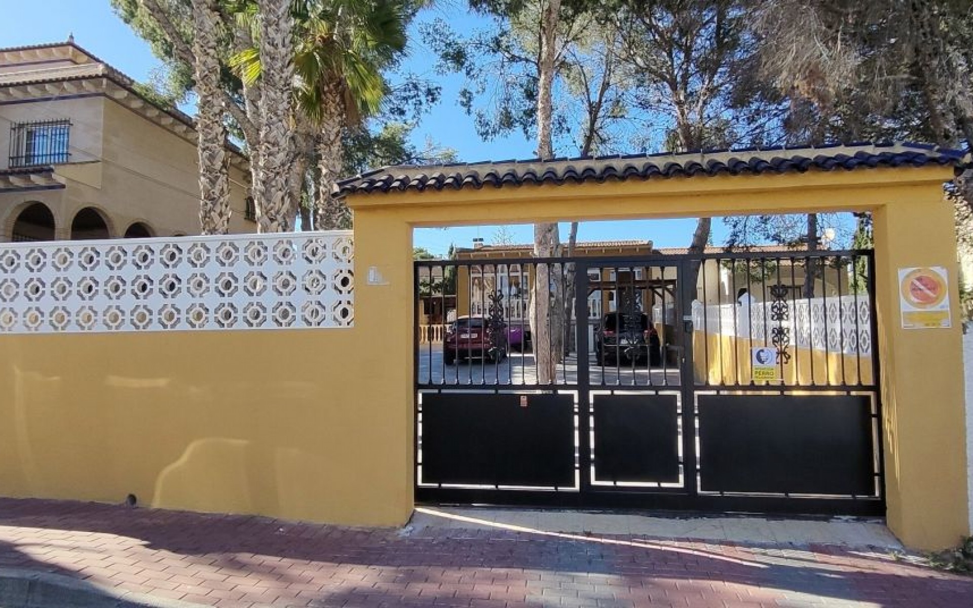 Resale - Villa - Los Balcones