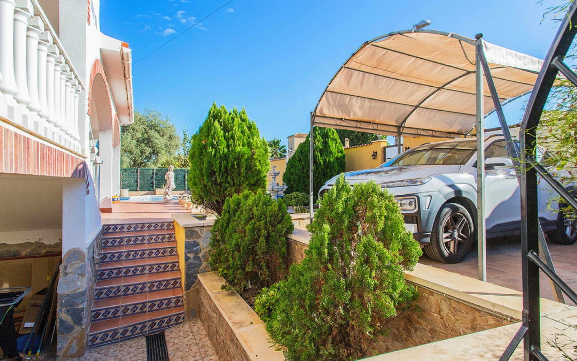 Resale - Villa - Los Balcones