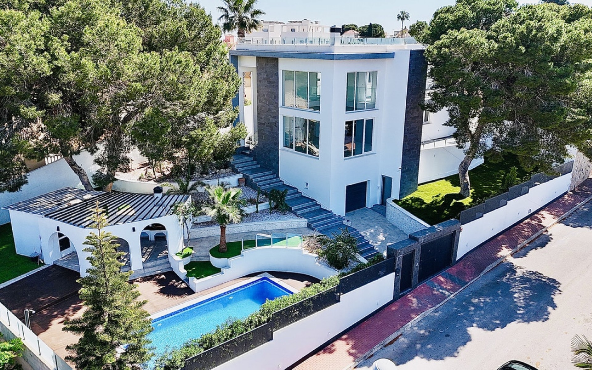 Resale - Villa - Los Balcones