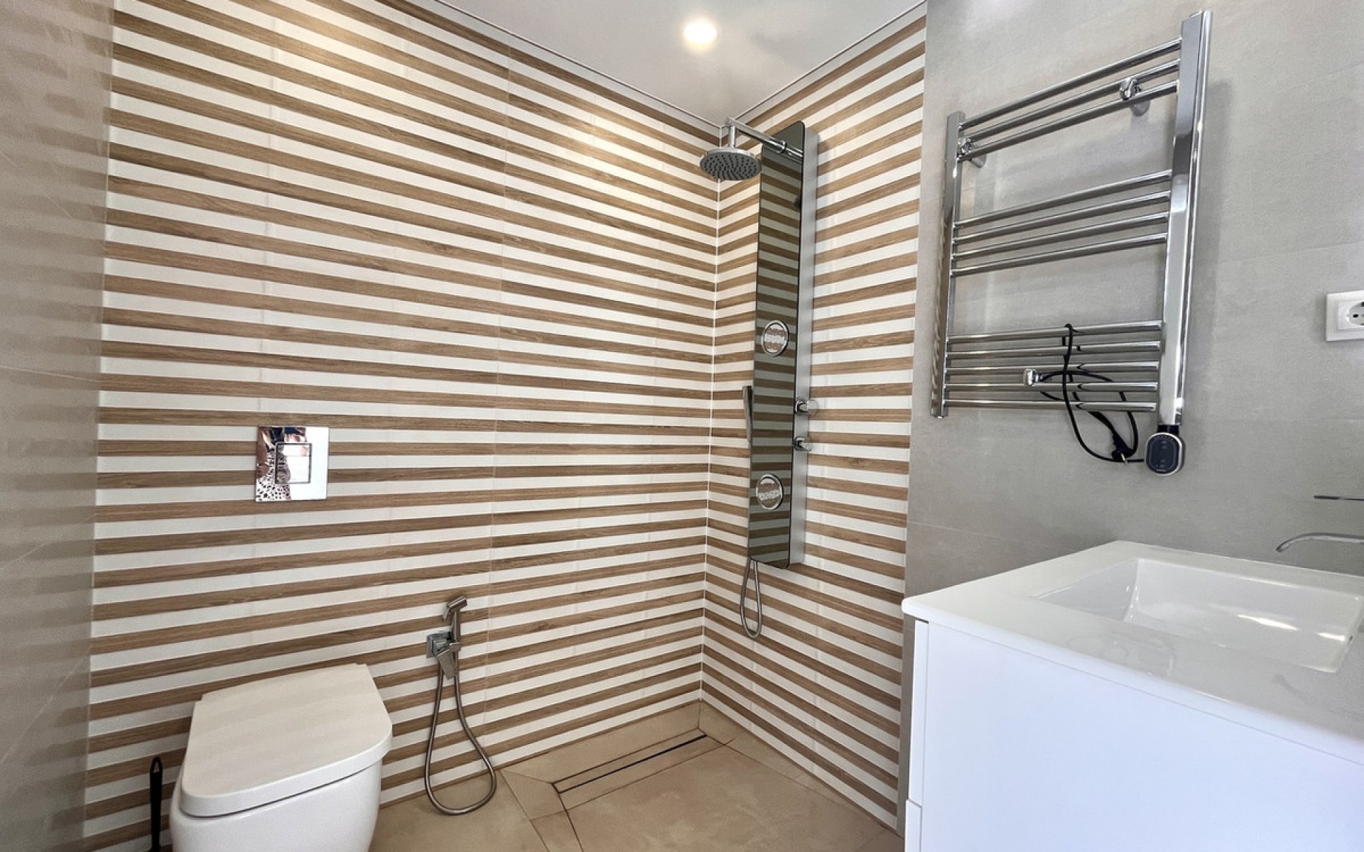 Resale - Villa - Los Balcones