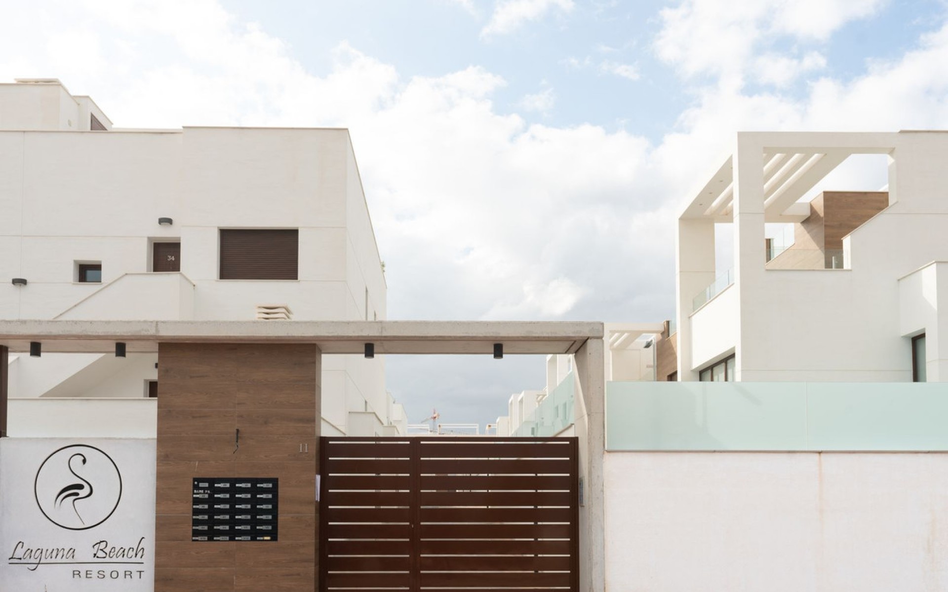 Resale - Villa - Los Balcones