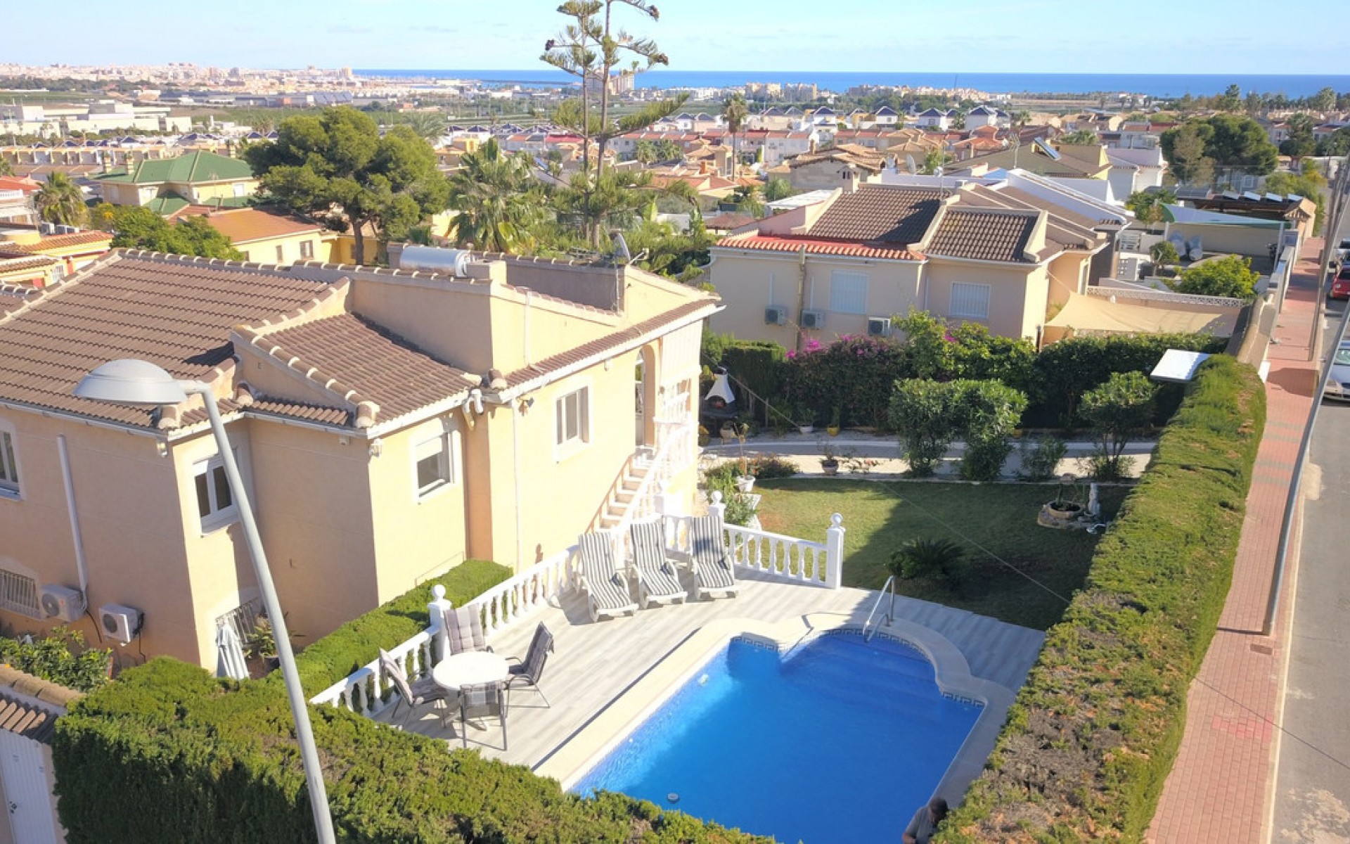 Resale - Villa - Los Balcones