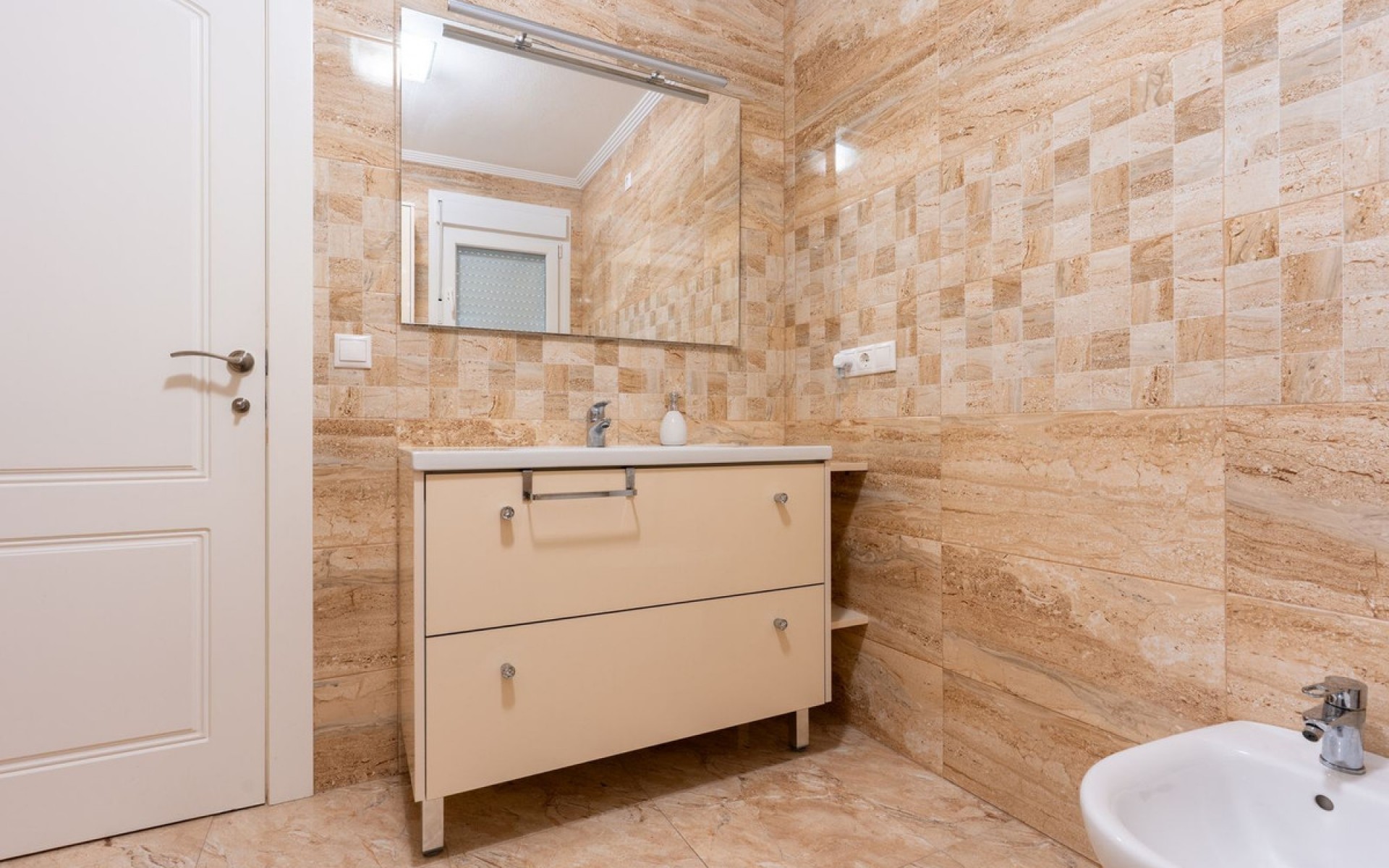 Resale - Villa - Los Balcones