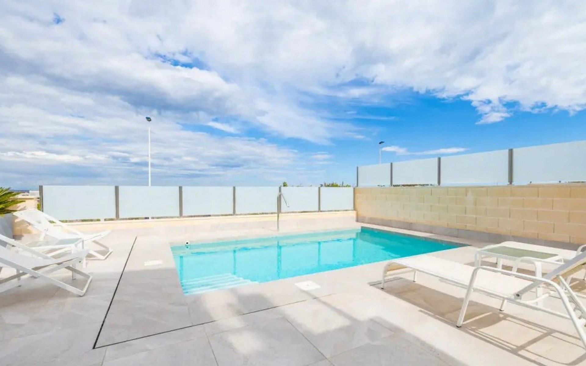 Resale - Villa - Los Balcones