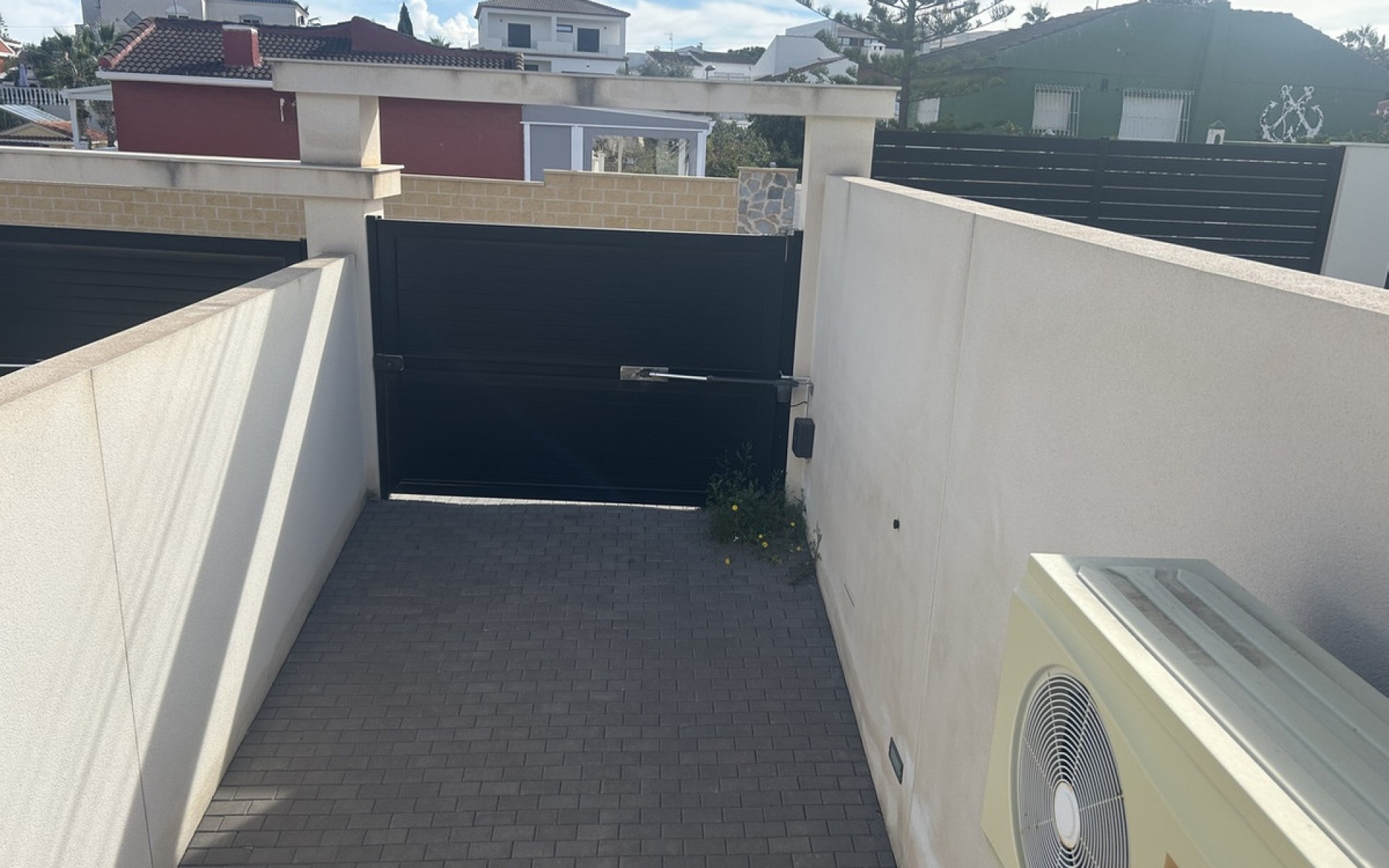 Resale - Villa - Los Balcones