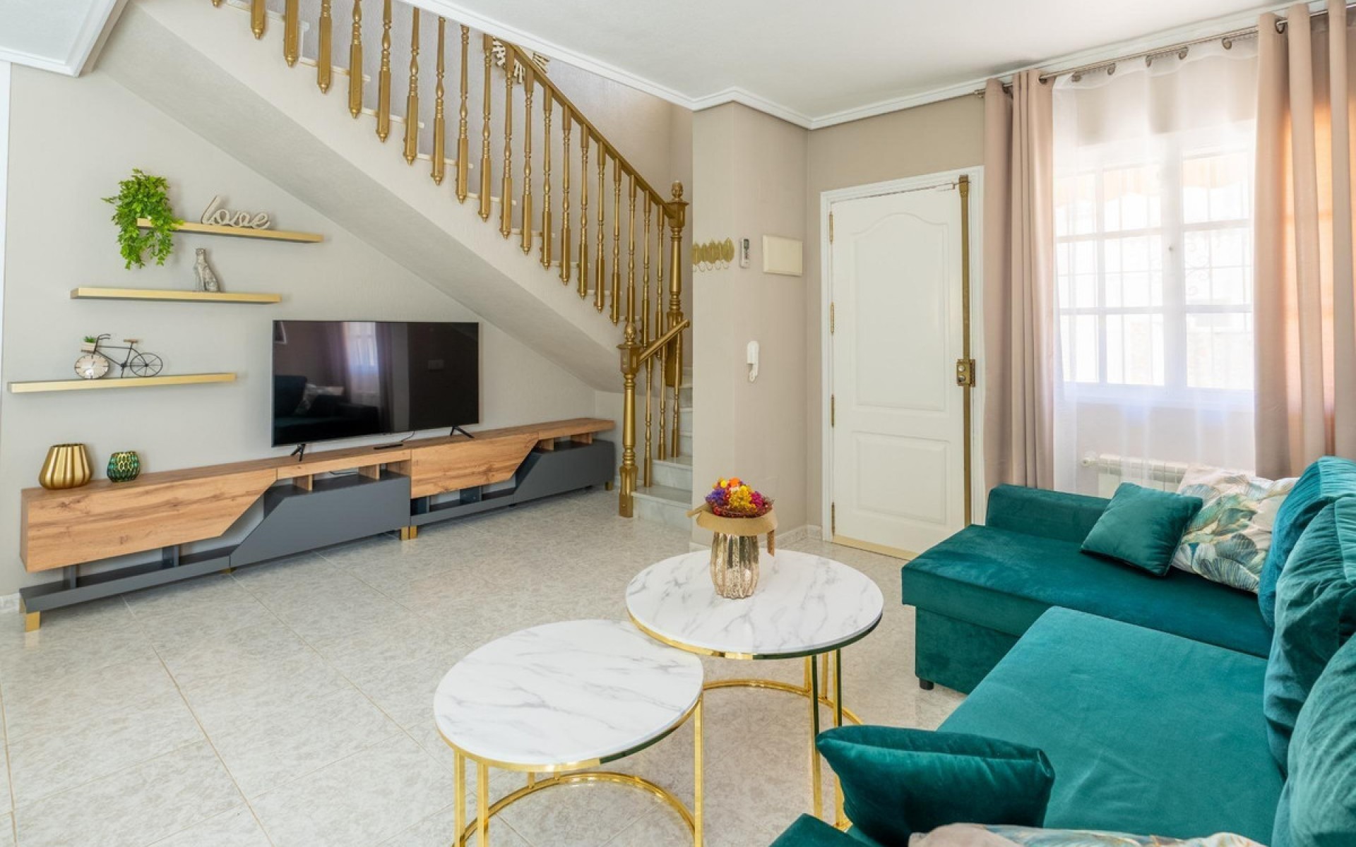 Resale - Villa - Los Balcones