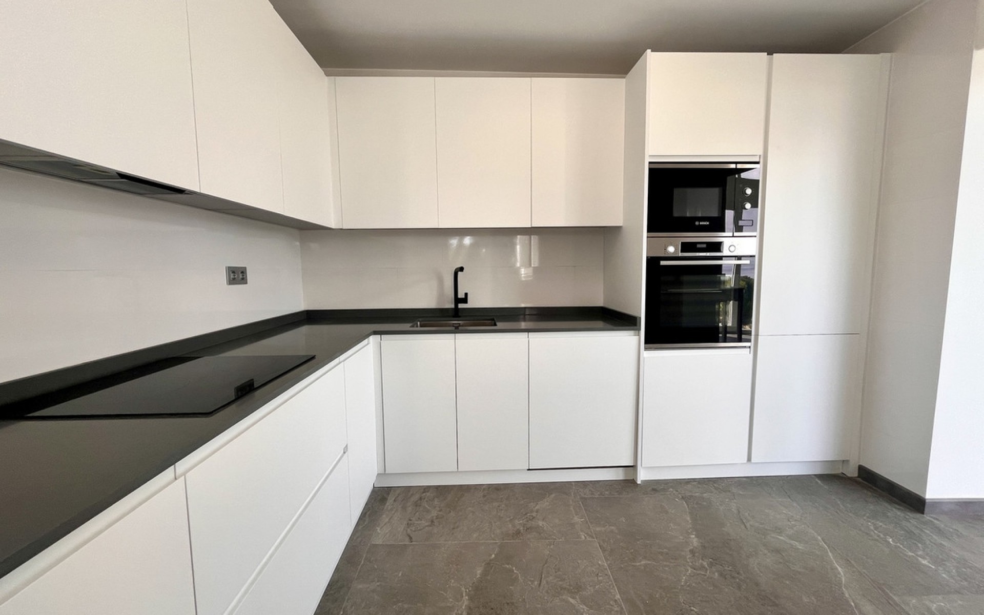 Resale - Villa - Los Balcones