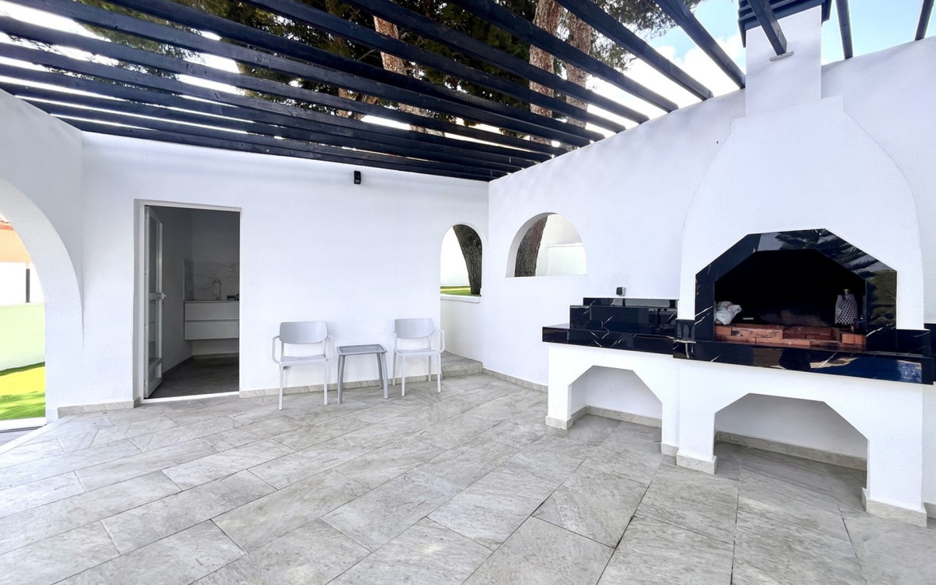 Resale - Villa - Los Balcones