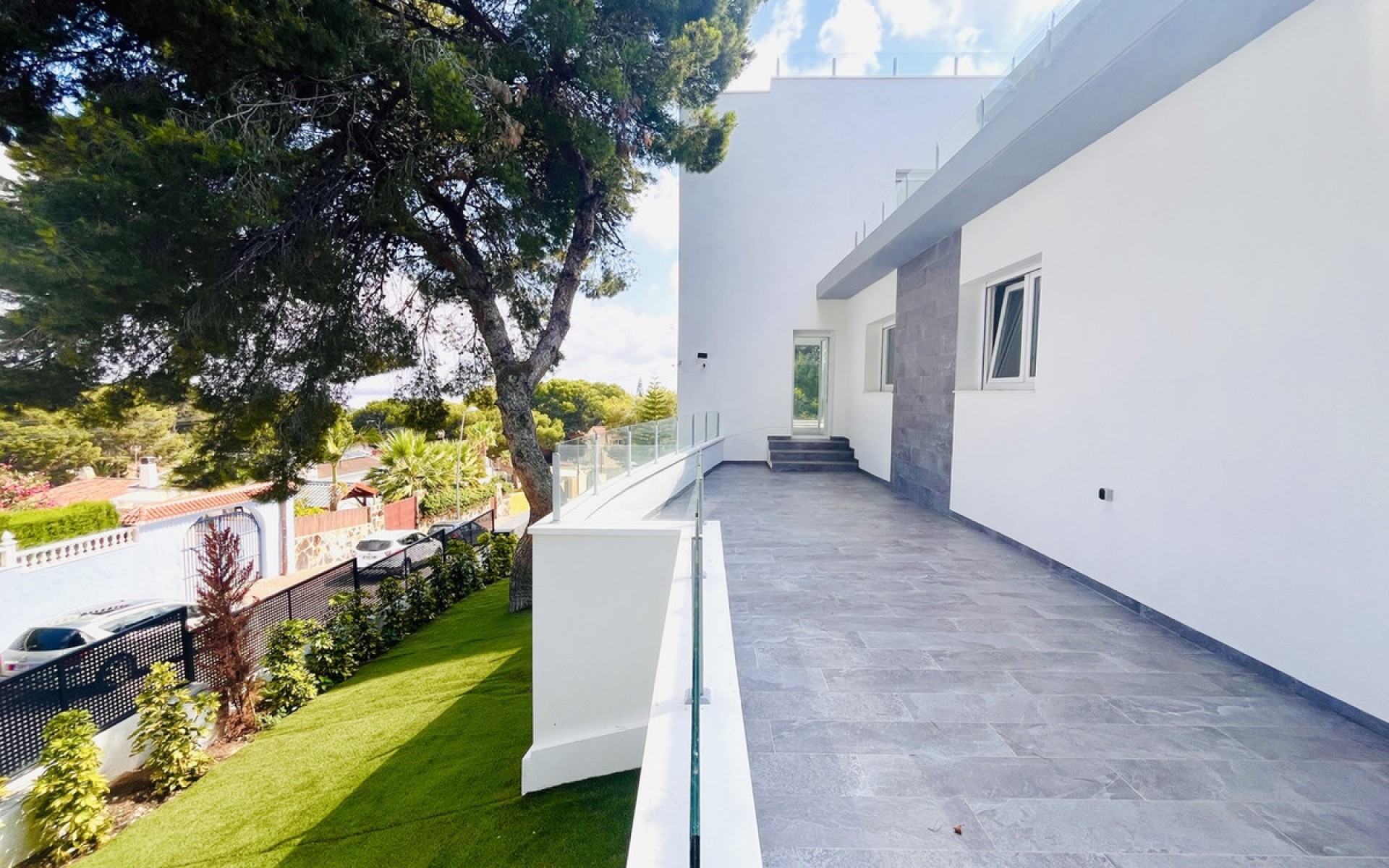 Resale - Villa - Los Balcones