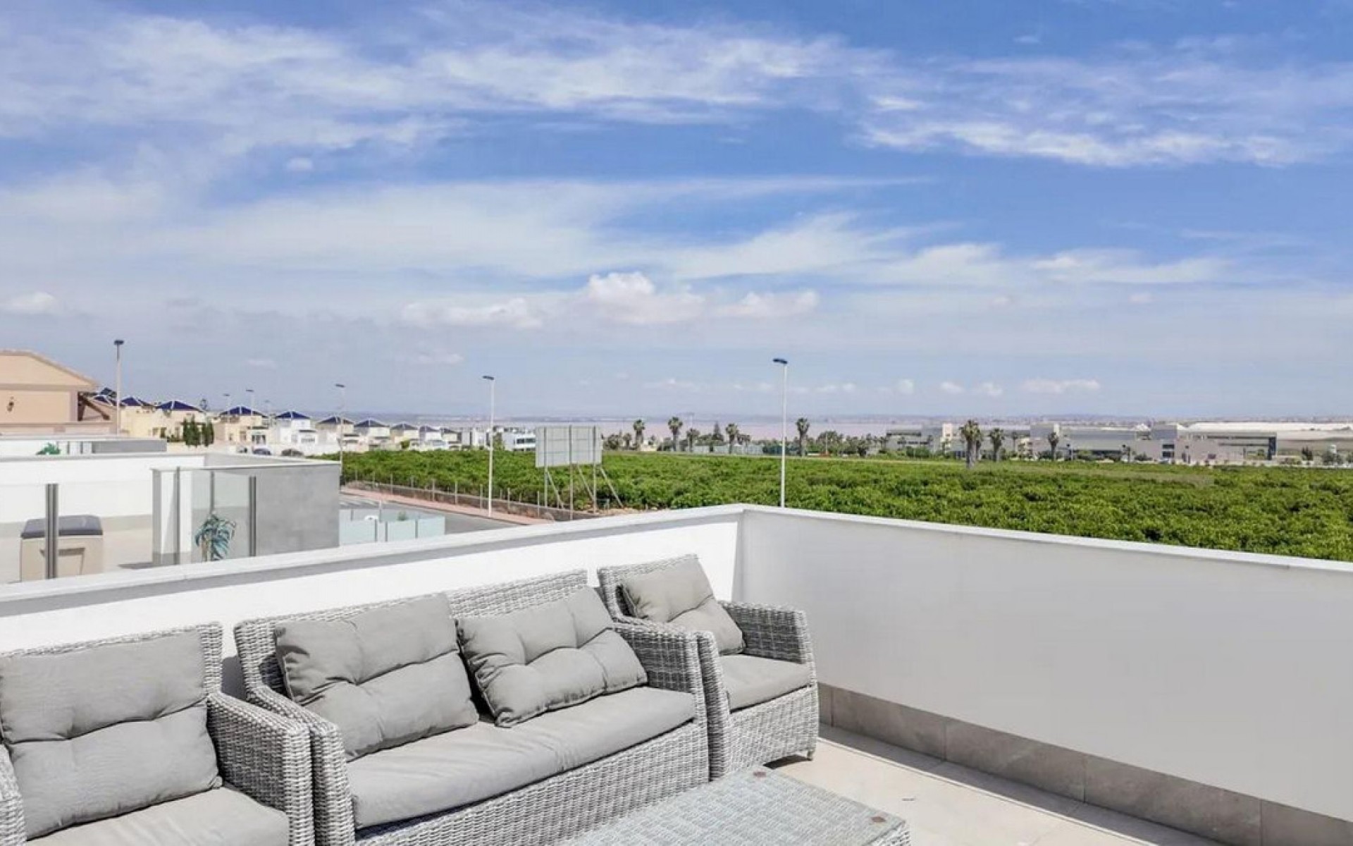 Resale - Villa - Los Balcones