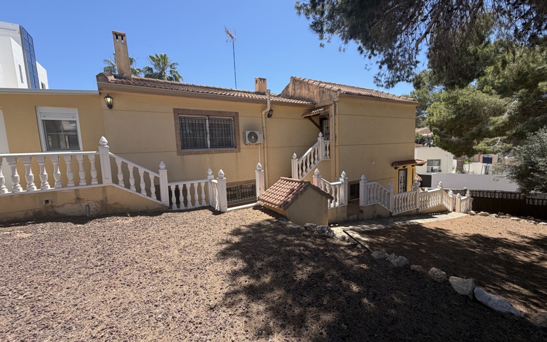 Resale - Villa - Los Balcones