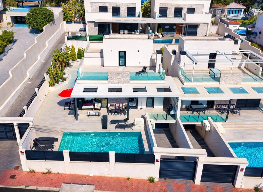 Resale - Villa - Los Balcones