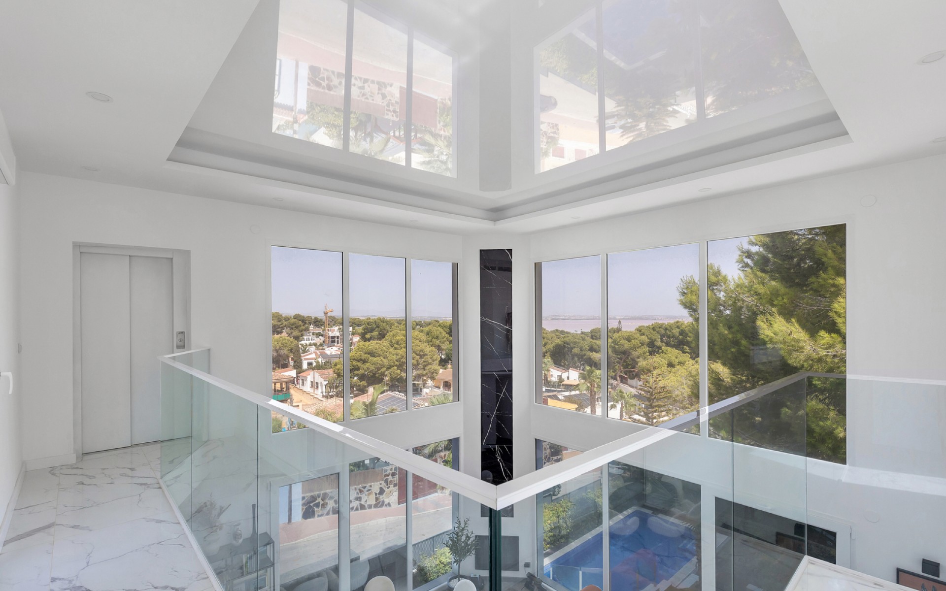 Resale - Villa - Los Balcones