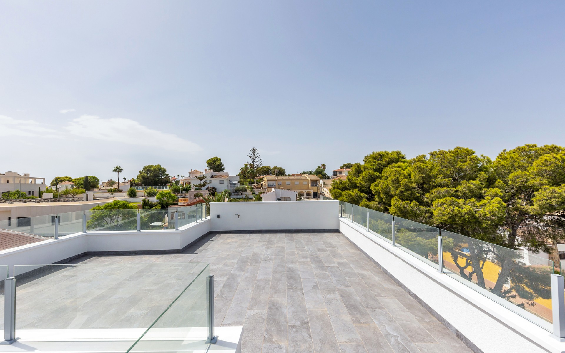 Resale - Villa - Los Balcones