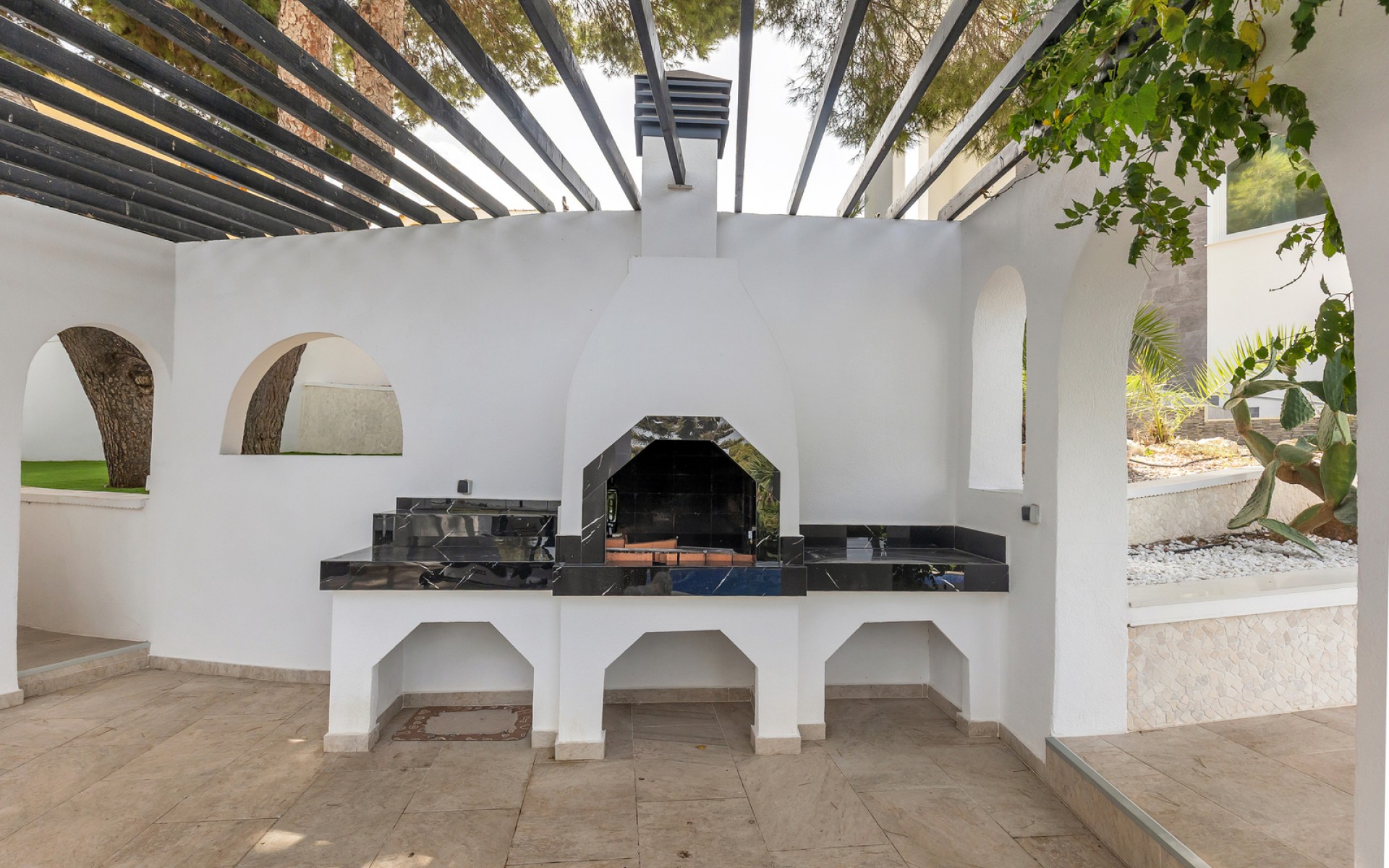 Resale - Villa - Los Balcones