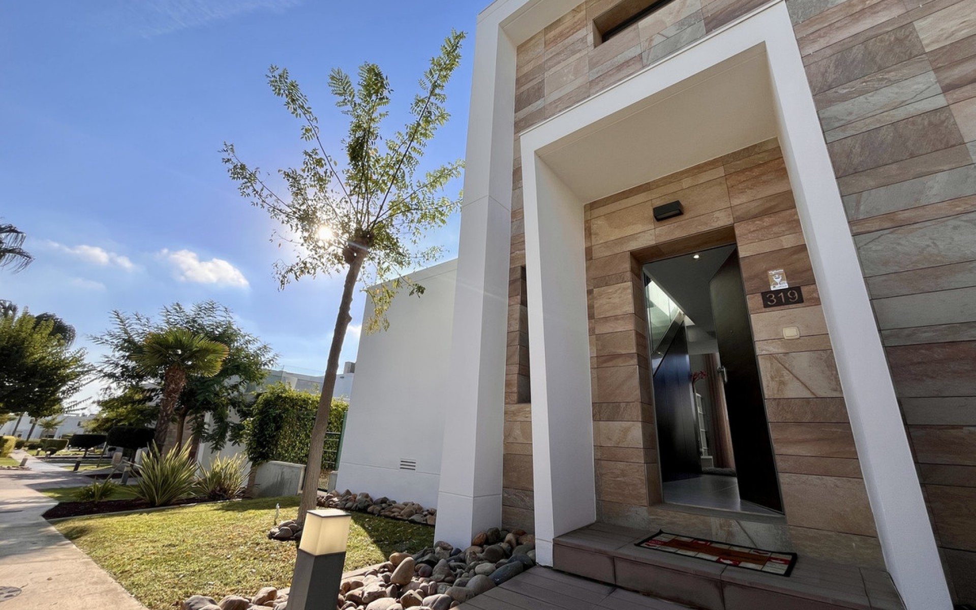 Resale - Villa - Los Dolses