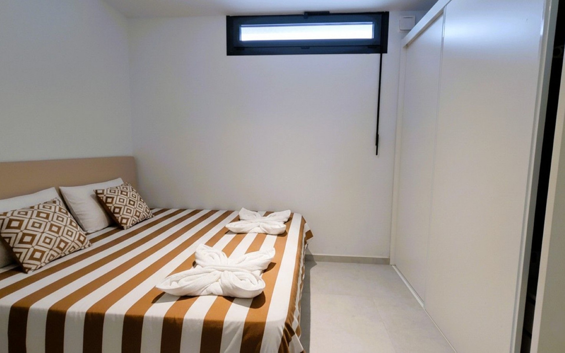 Resale - Villa - Los Dolses