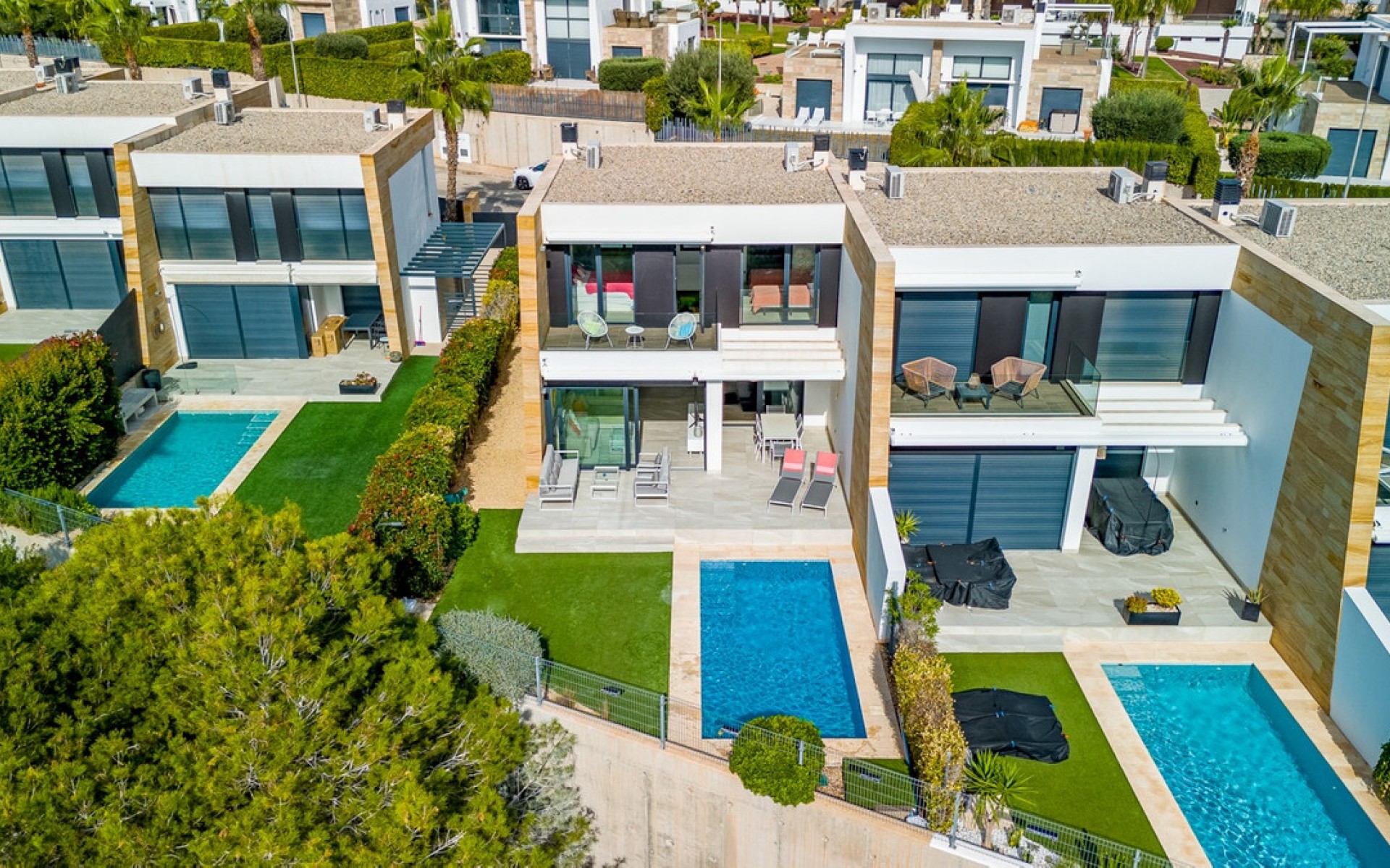 Resale - Villa - Los Dolses