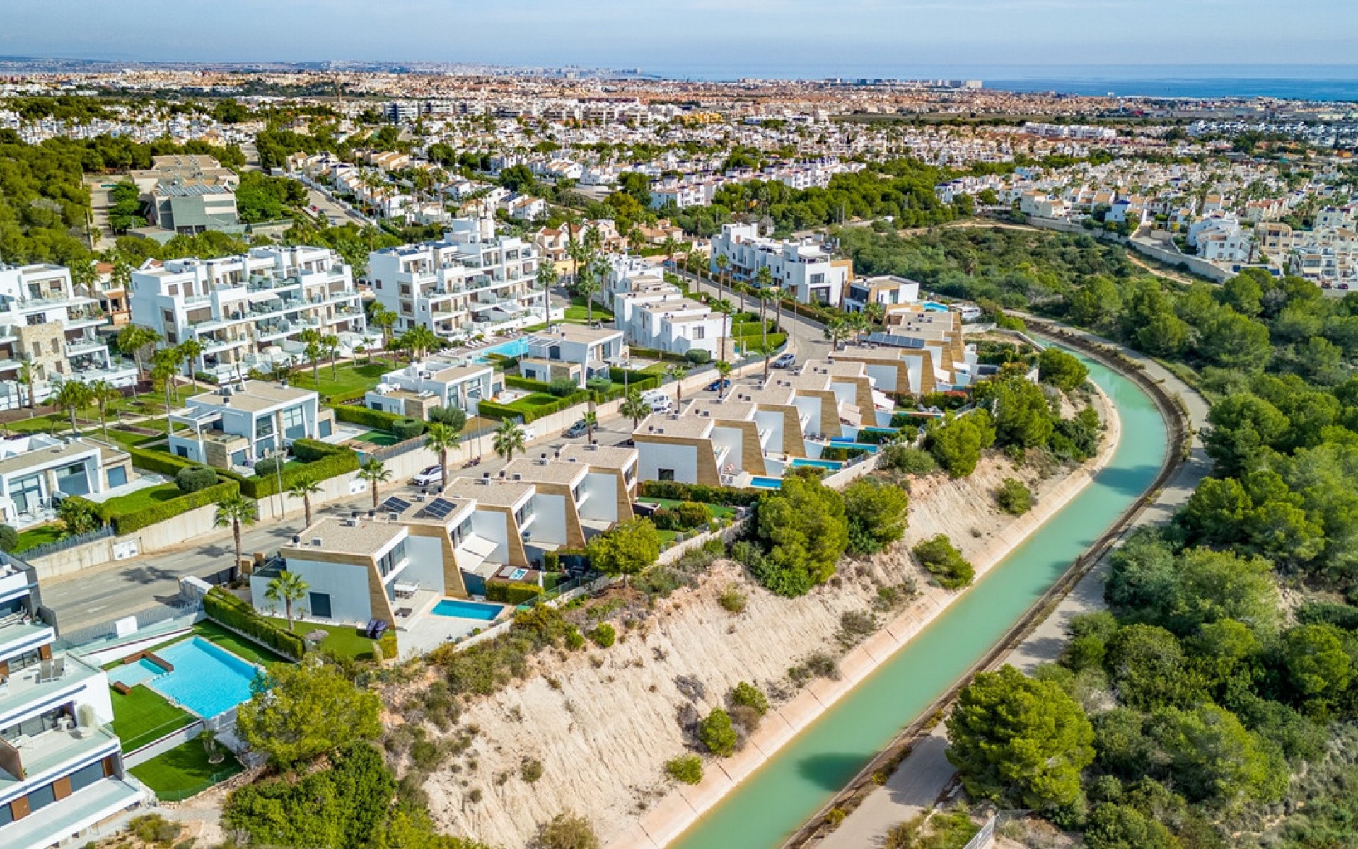 Resale - Villa - Los Dolses