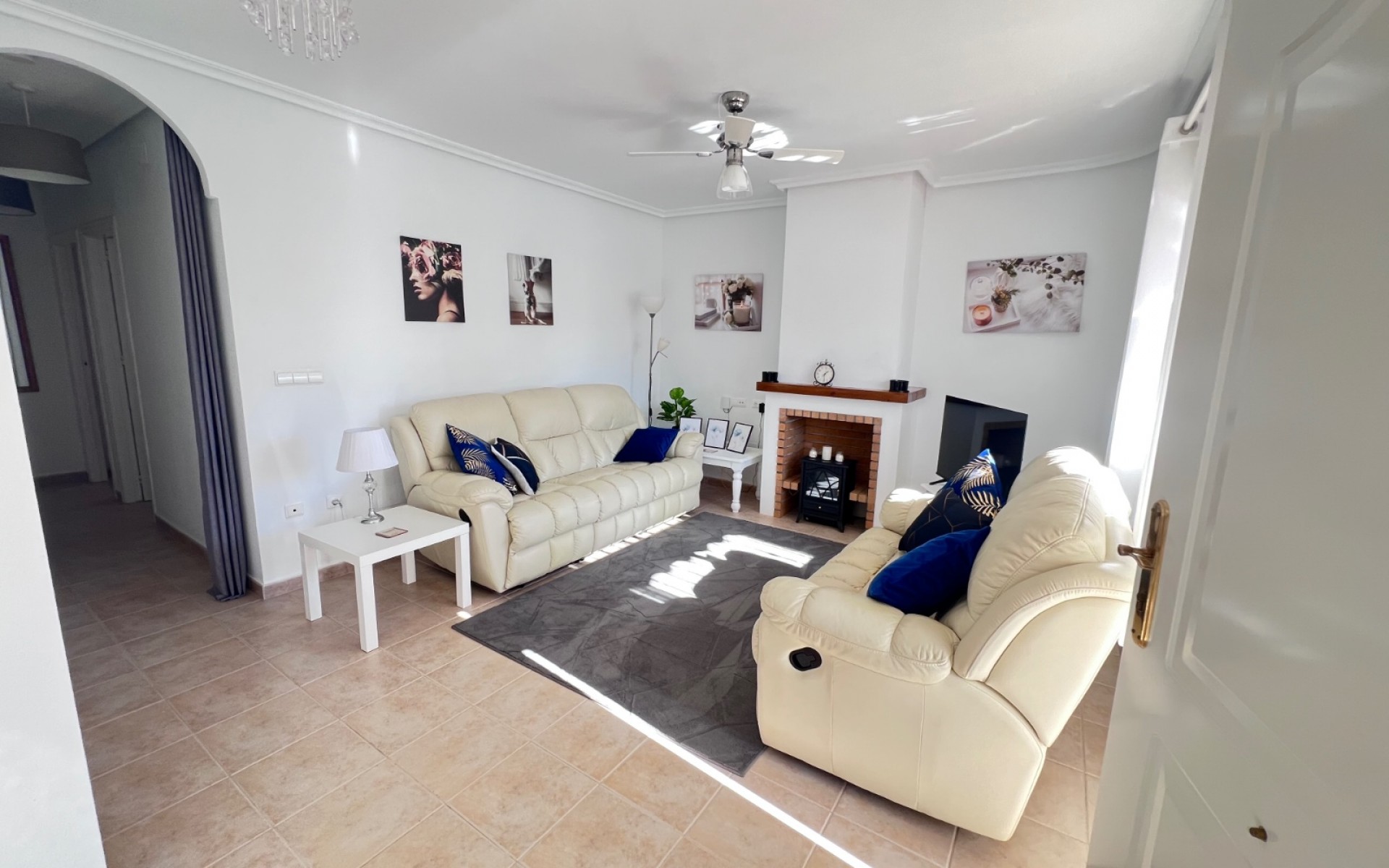 Resale - Villa - Los Montesinos - Entre Naranjos