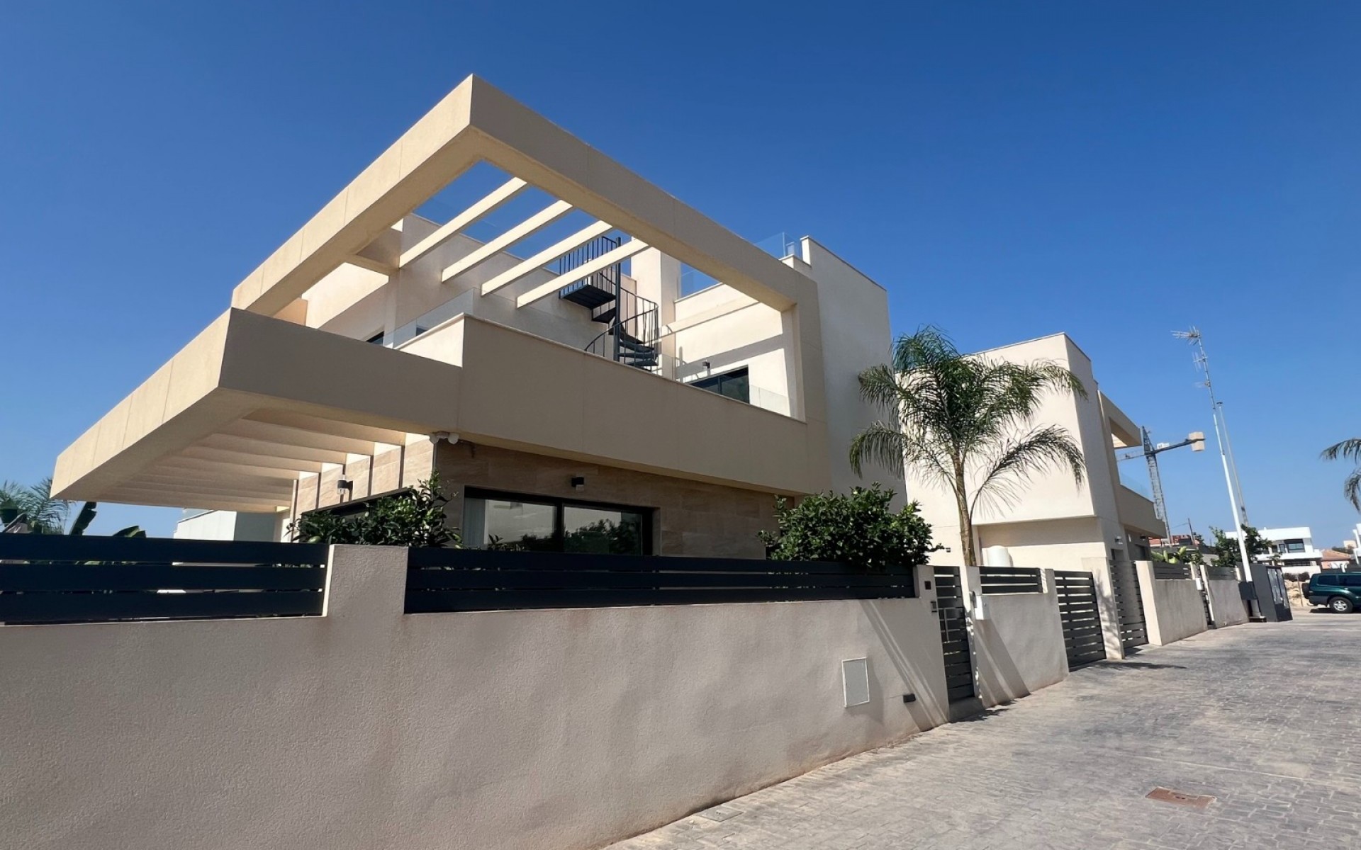 Resale - Villa - Los Montesinos - La Herada