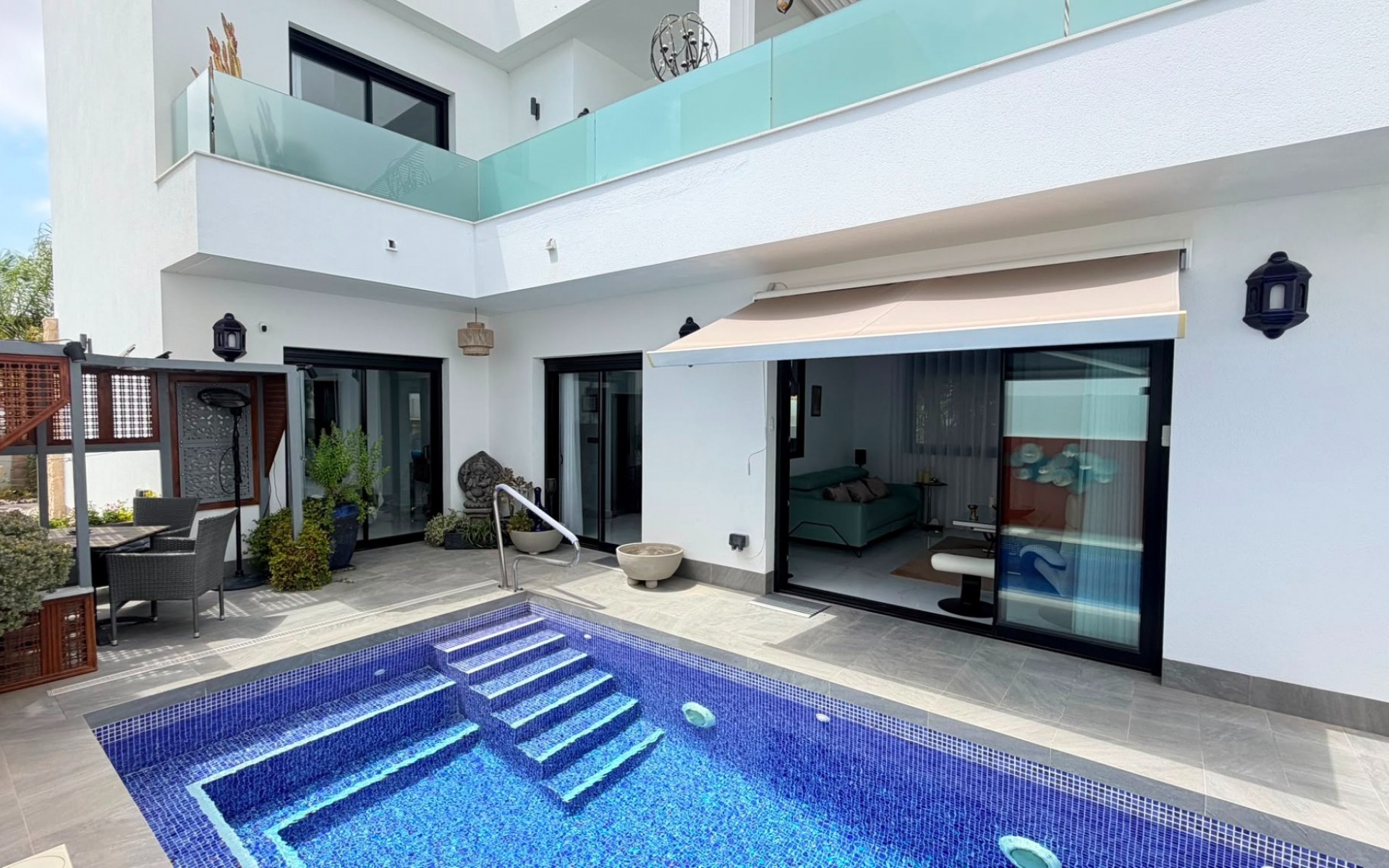 Resale - Villa - Los Montesinos - La Herada