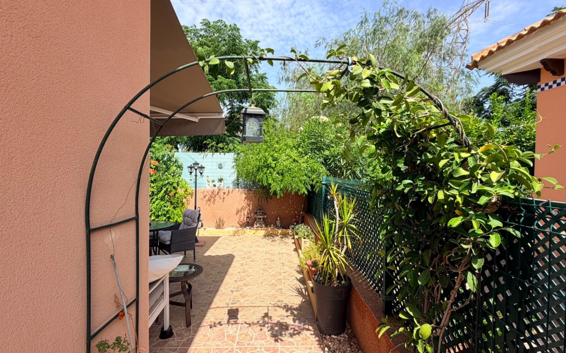 Resale - Villa - Los Montesinos - La Herada