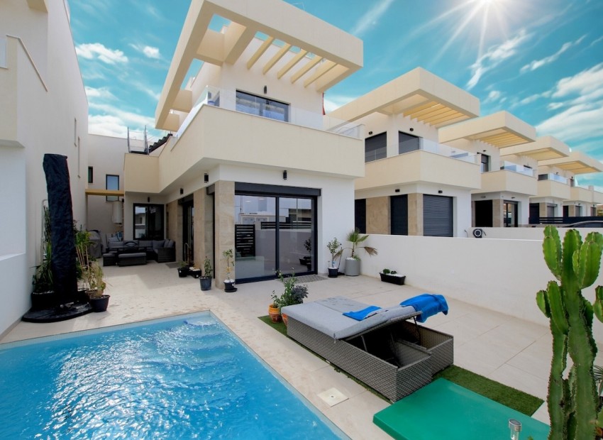 Resale - Villa - Los Montesinos - Los Montesinos Centro