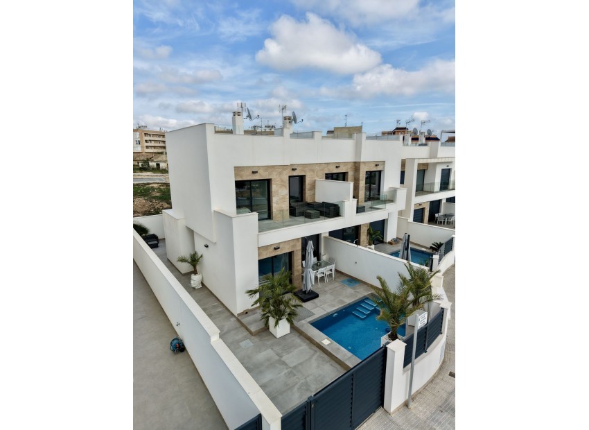 Resale - Villa - Los Montesinos - Los Montesinos Centro