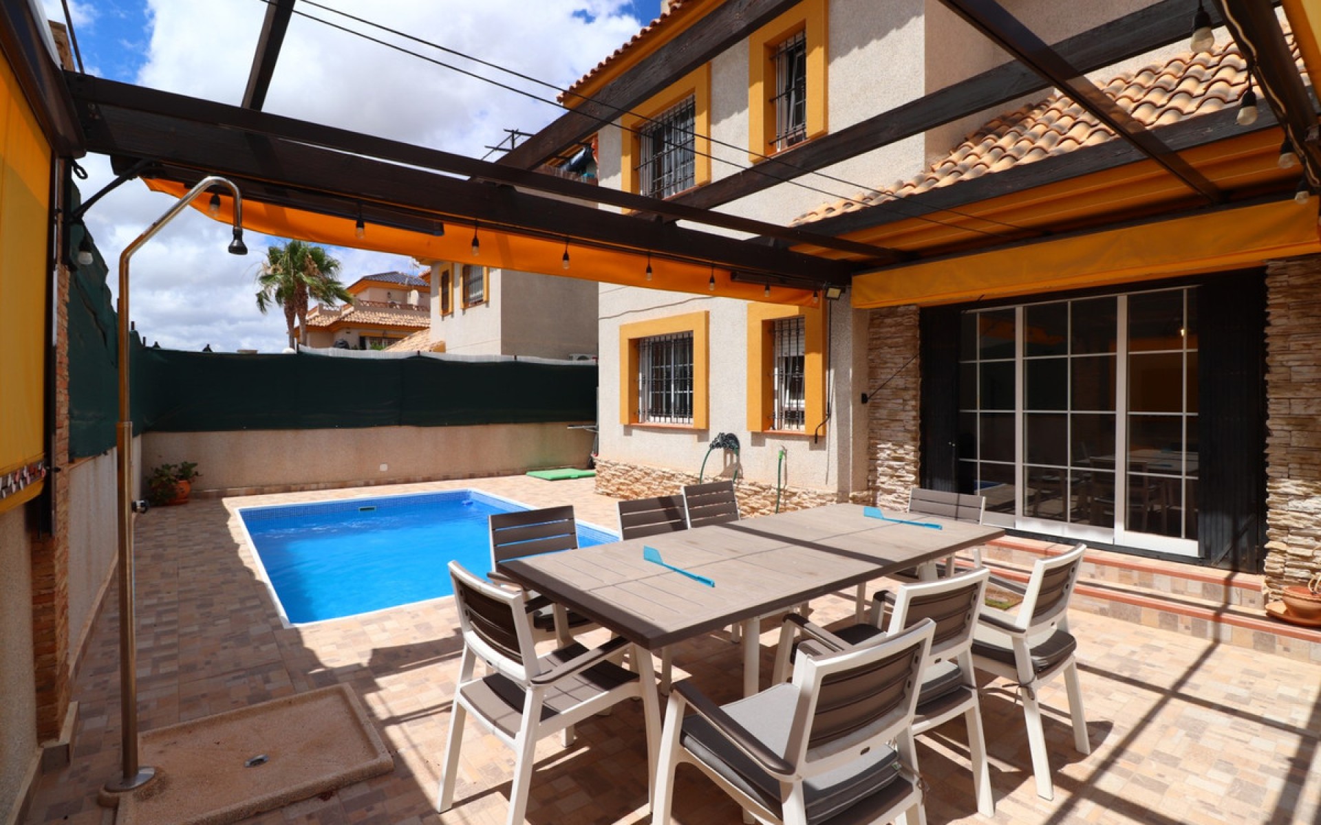 Resale - Villa - Los Montesinos - Los Montesinos Centro