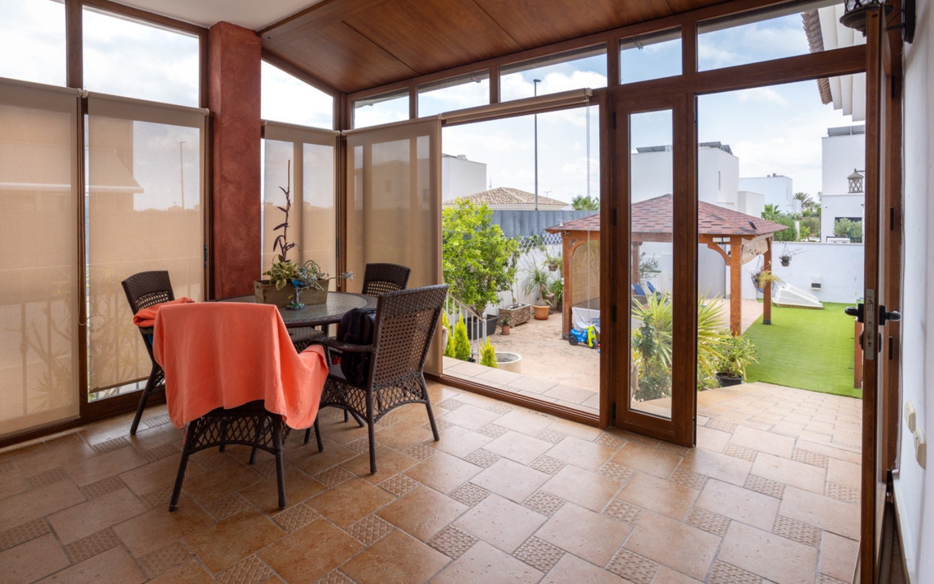 Resale - Villa - Los Montesinos - Los Montesinos Centro