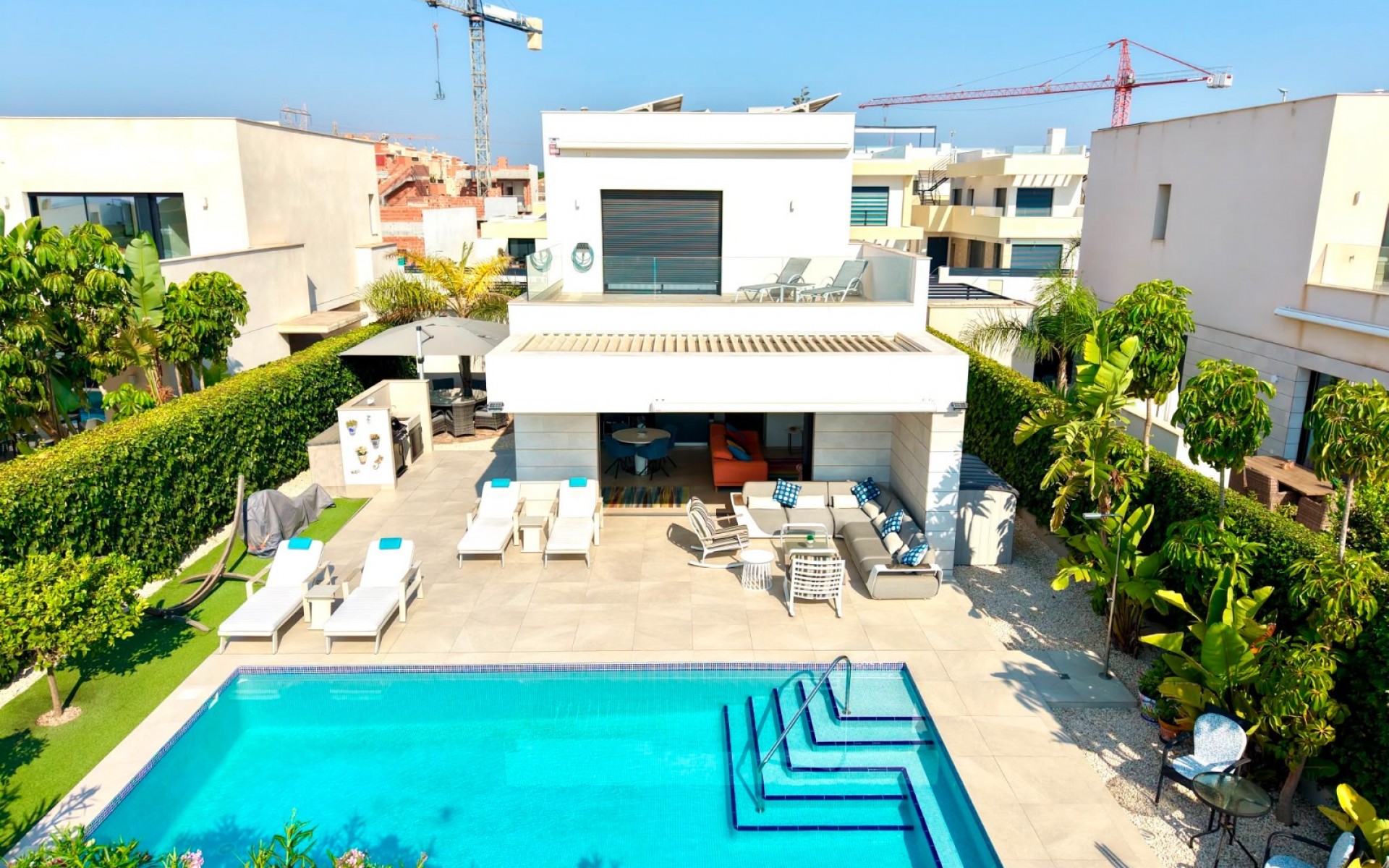 Resale - Villa - Los Montesinos - Los Montesinos - Urb. La Herrada