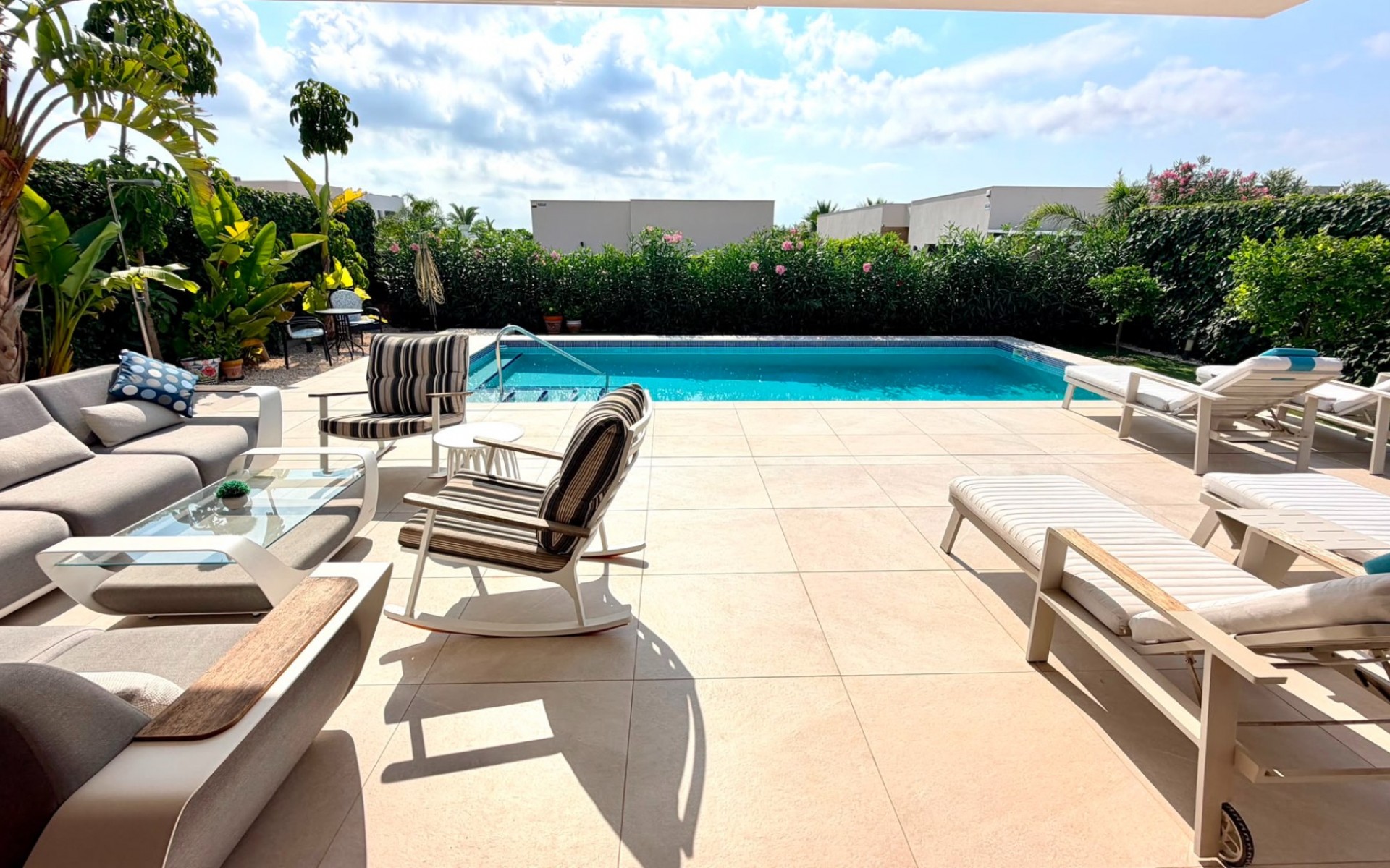 Resale - Villa - Los Montesinos - Los Montesinos - Urb. La Herrada