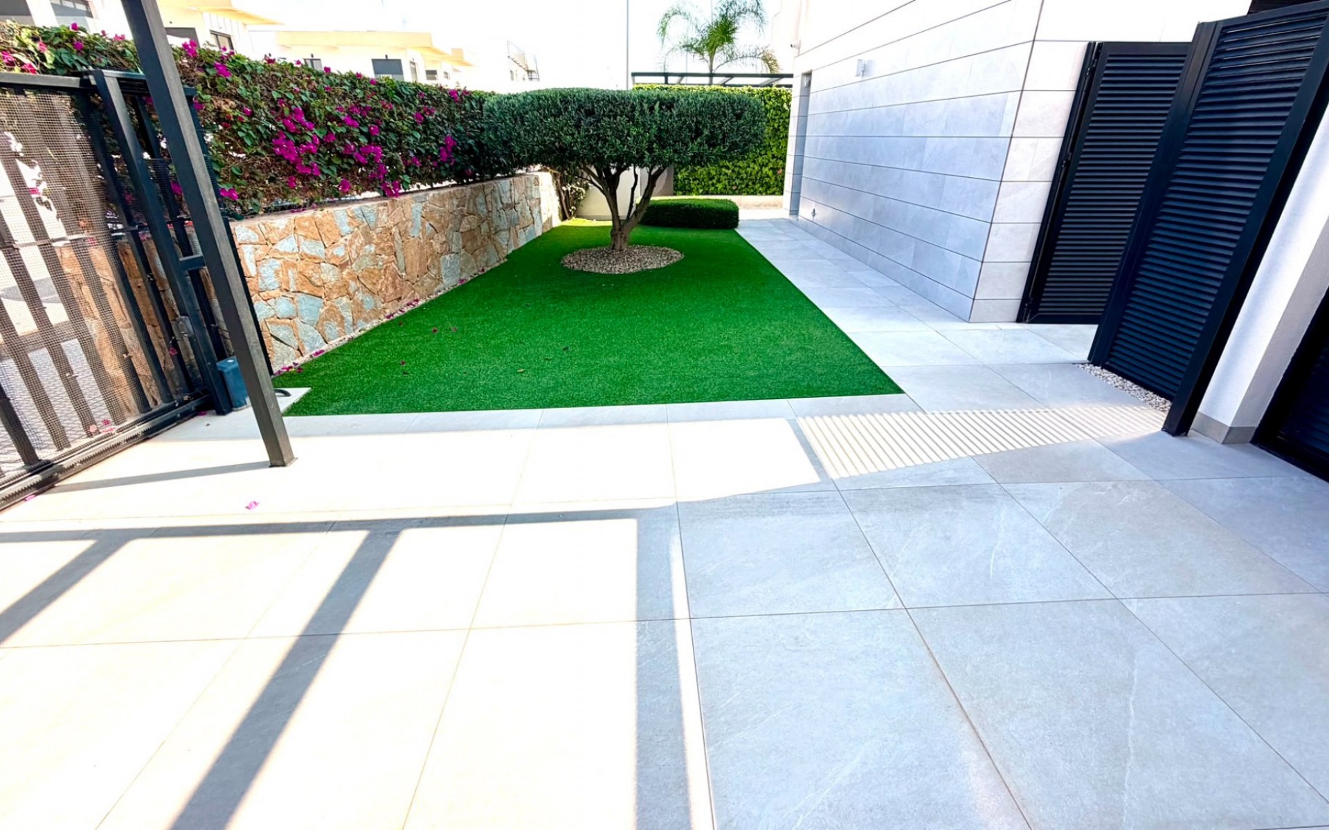 Resale - Villa - Los Montesinos - Los Montesinos - Urb. La Herrada
